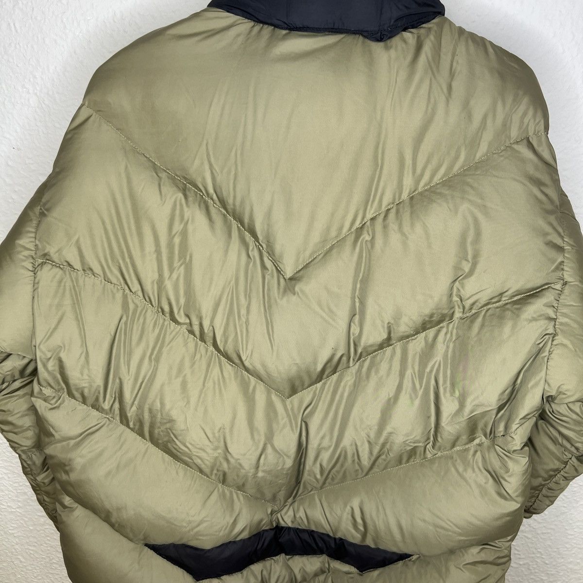 The North Face × Vintage The North Face Nuptse 600 Khaki Black Logo Puffer Size US M / EU 48-50 / 2 - 9 Thumbnail