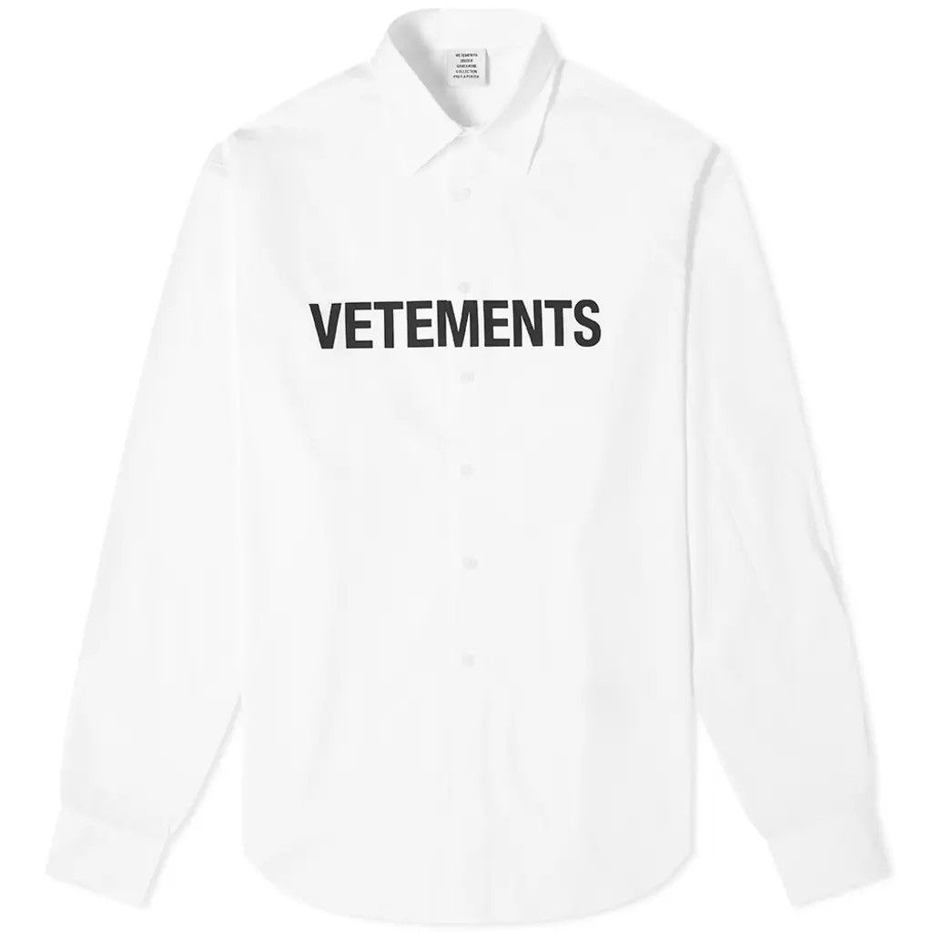 Vetements Vetements AW20 Logo Oversized Shirt Size US L / EU 52-54 / 3 - 7 Thumbnail