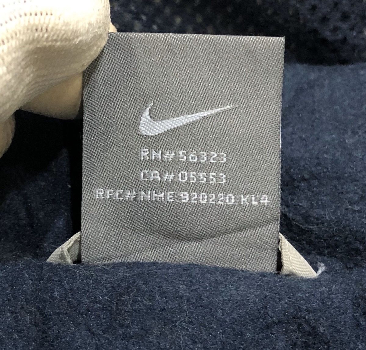 Nike Nike sweater with Hoodie Size US L / EU 52-54 / 3 - 11 Thumbnail