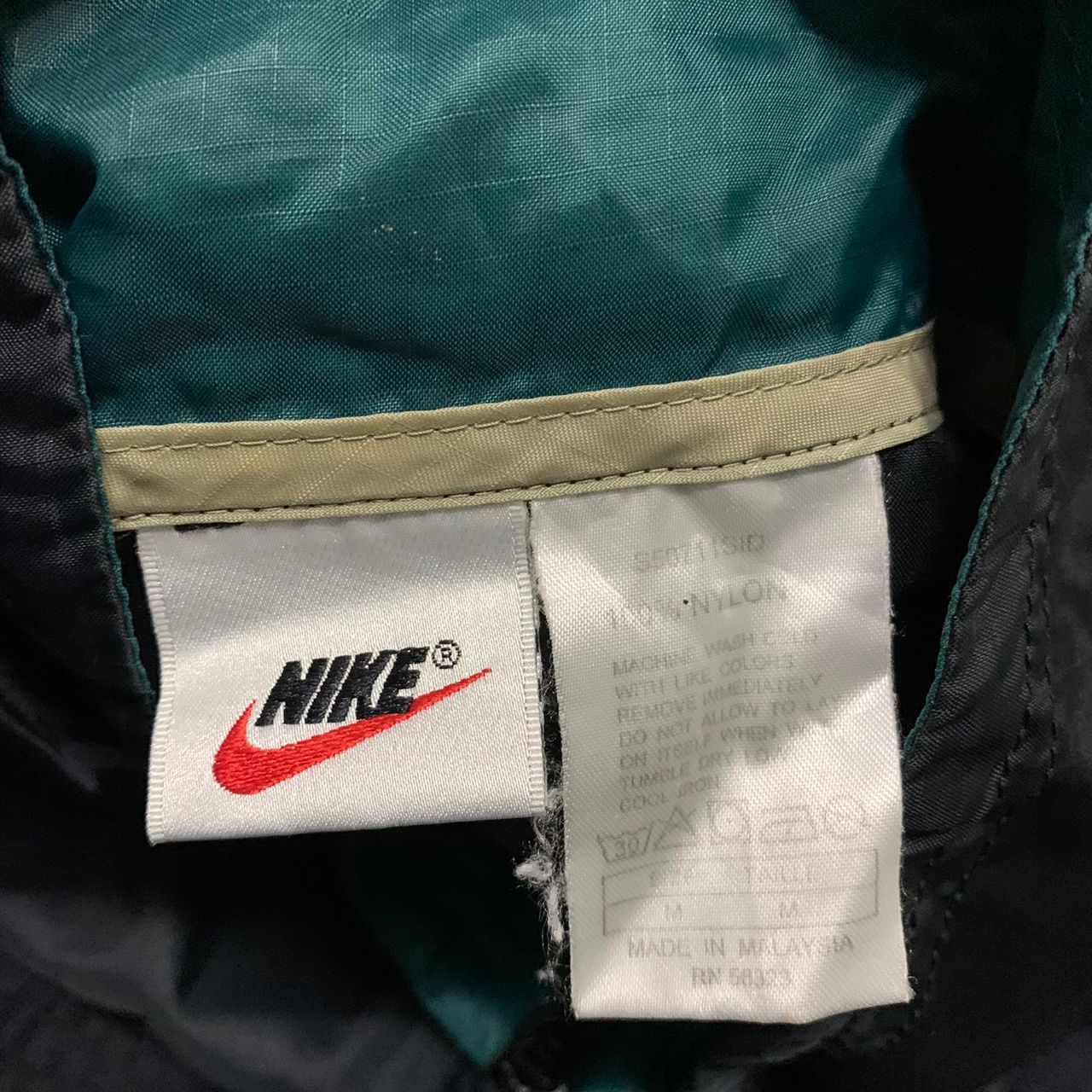 Nike Vintage nike jacket Size US XL / EU 56 / 4 - 7 Thumbnail