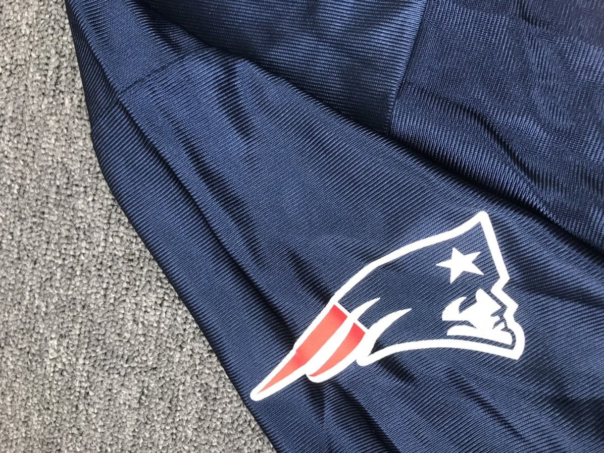 NFL New England Patriots Wes Welker 83 NFL Apparel,Soccer Jersey Size US M / EU 48-50 / 2 - 4 Thumbnail