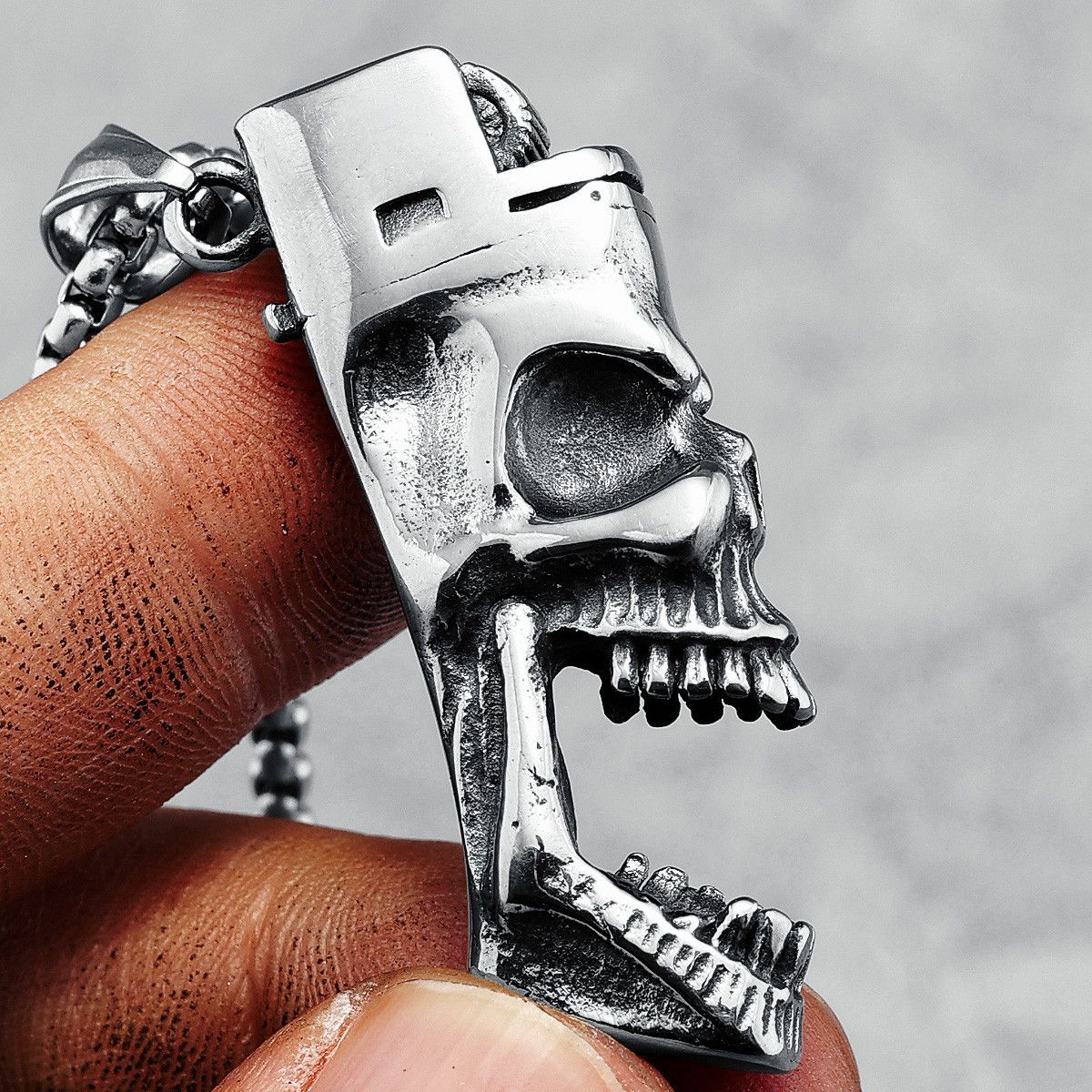 Jewelry Skeleton Lighter Pendant Necklace Size ONE SIZE - 2 Thumbnail
