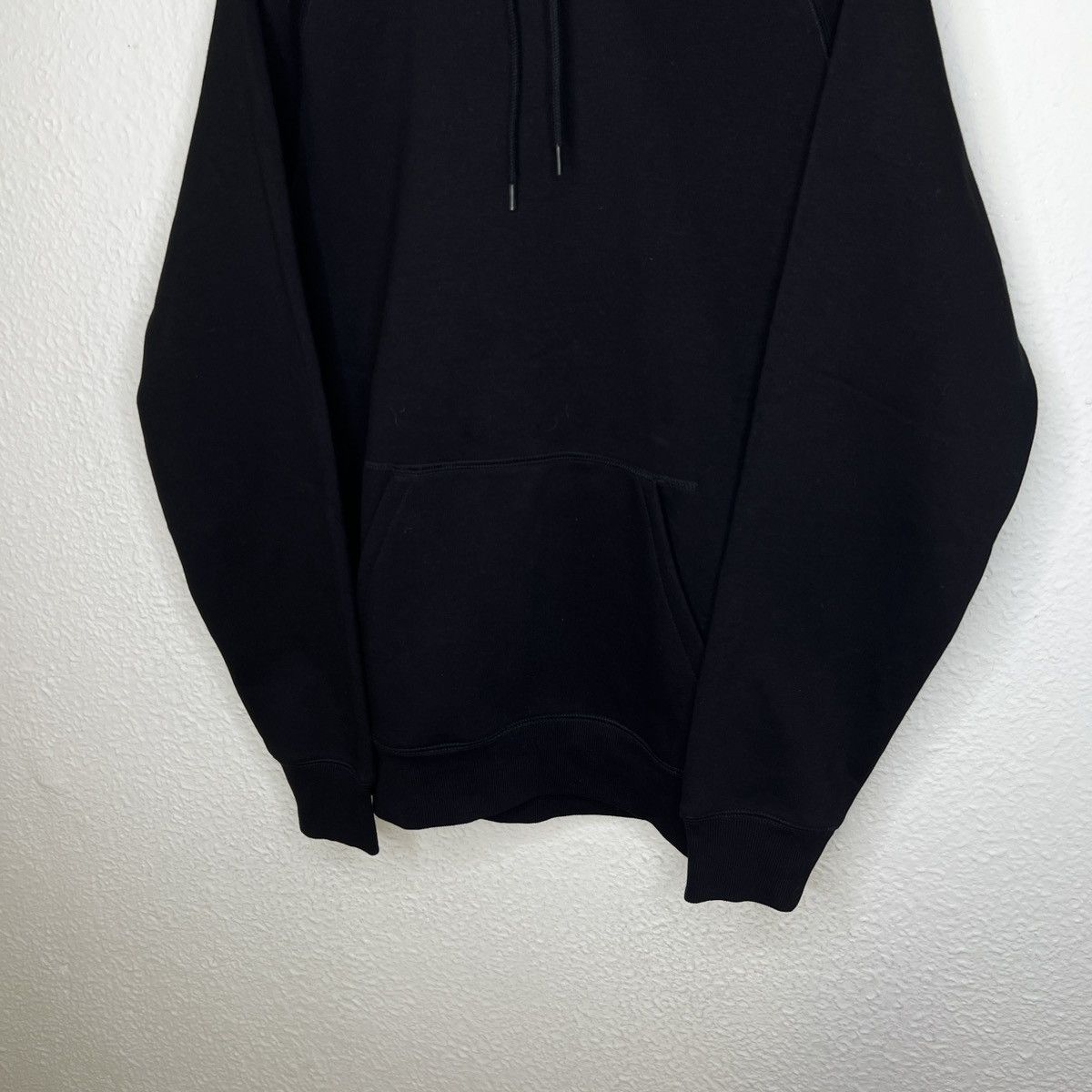 Carhartt × Carhartt Wip Carhartt WiP Black Hoodie Gold Logo Hooded Chase Sweat Size US M / EU 48-50 / 2 - 4 Thumbnail