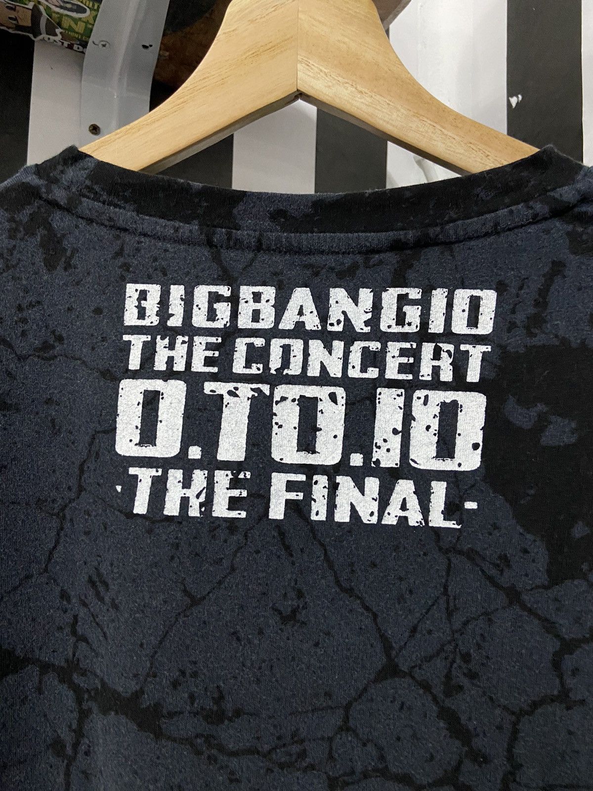 Band Tees × Japanese Brand BIGBANG KPOP The Concert 0.TO.10 The Final Official Tshirt Size US M / EU 48-50 / 2 - 9 Thumbnail