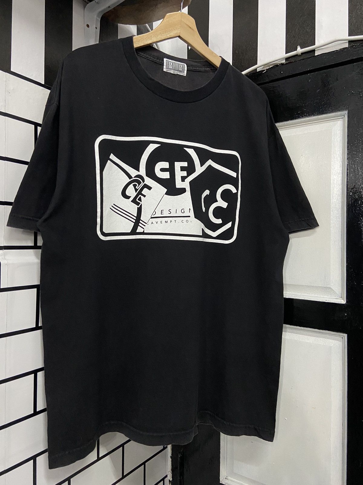 Cav Empt × Vintage Vintage Cav Empt Sun Faded Tshirt Size US L / EU 52-54 / 3 - 4 Thumbnail