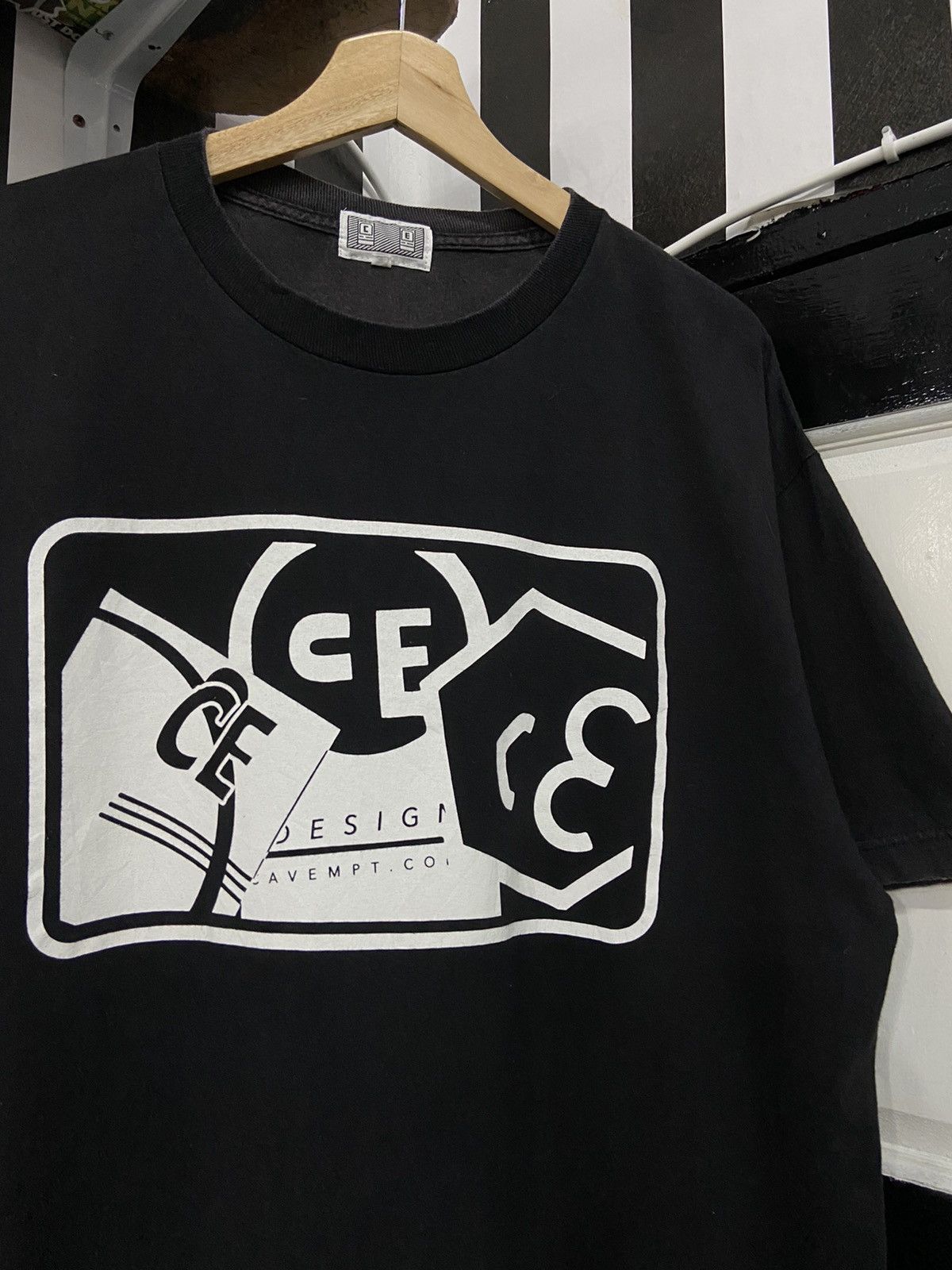 Cav Empt × Vintage Vintage Cav Empt Sun Faded Tshirt Size US L / EU 52-54 / 3 - 5 Thumbnail