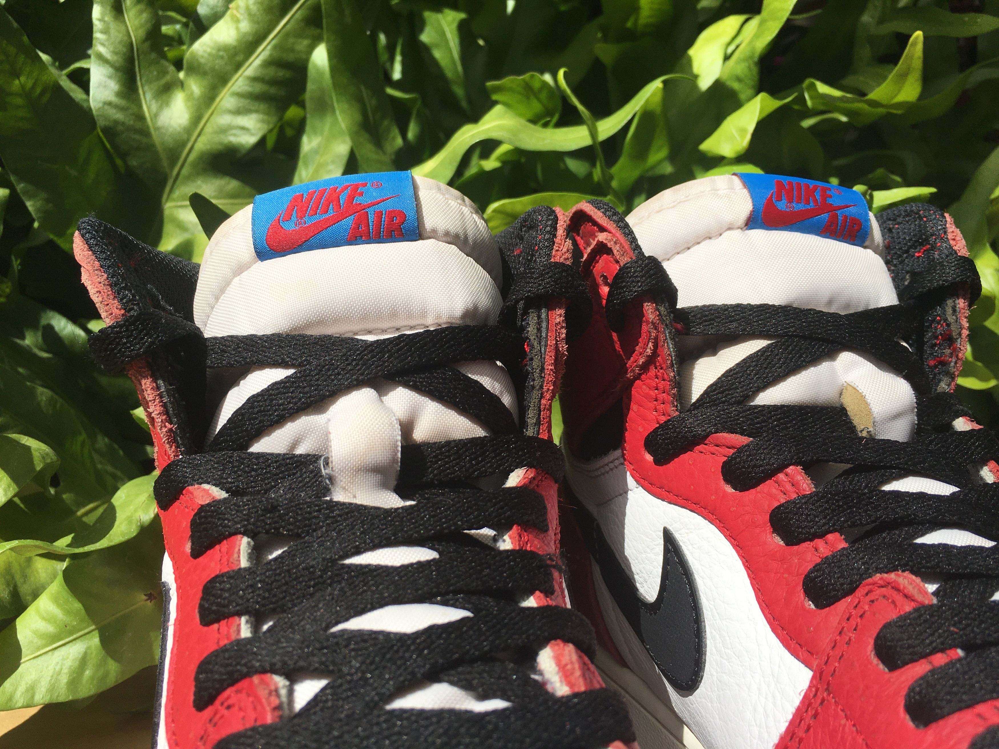 Jordan Brand × Nike 🔥 Nike Air Jordan 1 Retro High OG Spider Man Origin Story Size US 10 / EU 43 - 6 Thumbnail