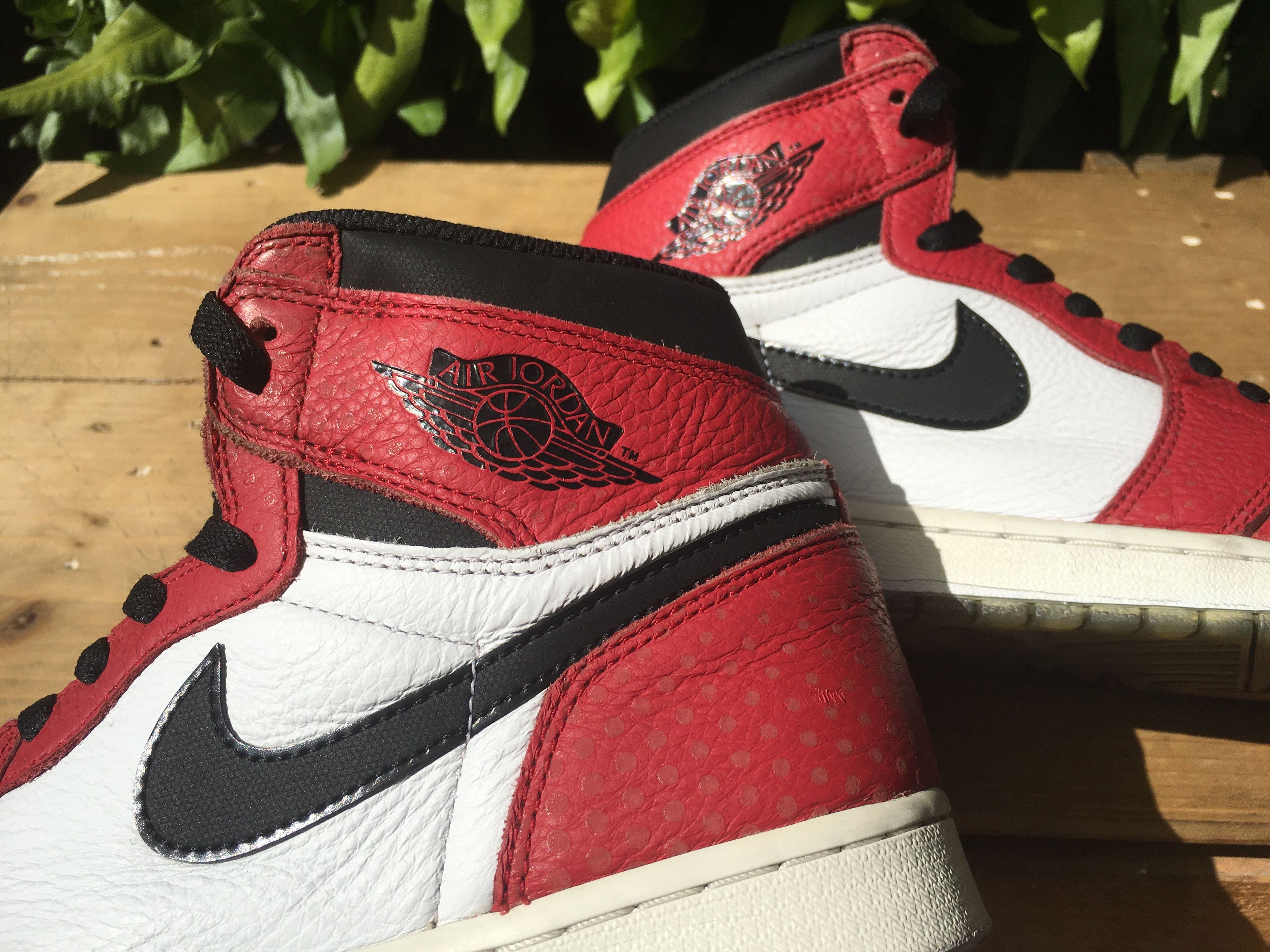 Jordan Brand × Nike 🔥 Nike Air Jordan 1 Retro High OG Spider Man Origin Story Size US 10 / EU 43 - 22 Thumbnail