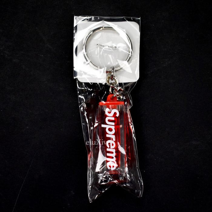Supreme Supreme Red Box Logo Level Keychain DS Size ONE SIZE - 1 Preview