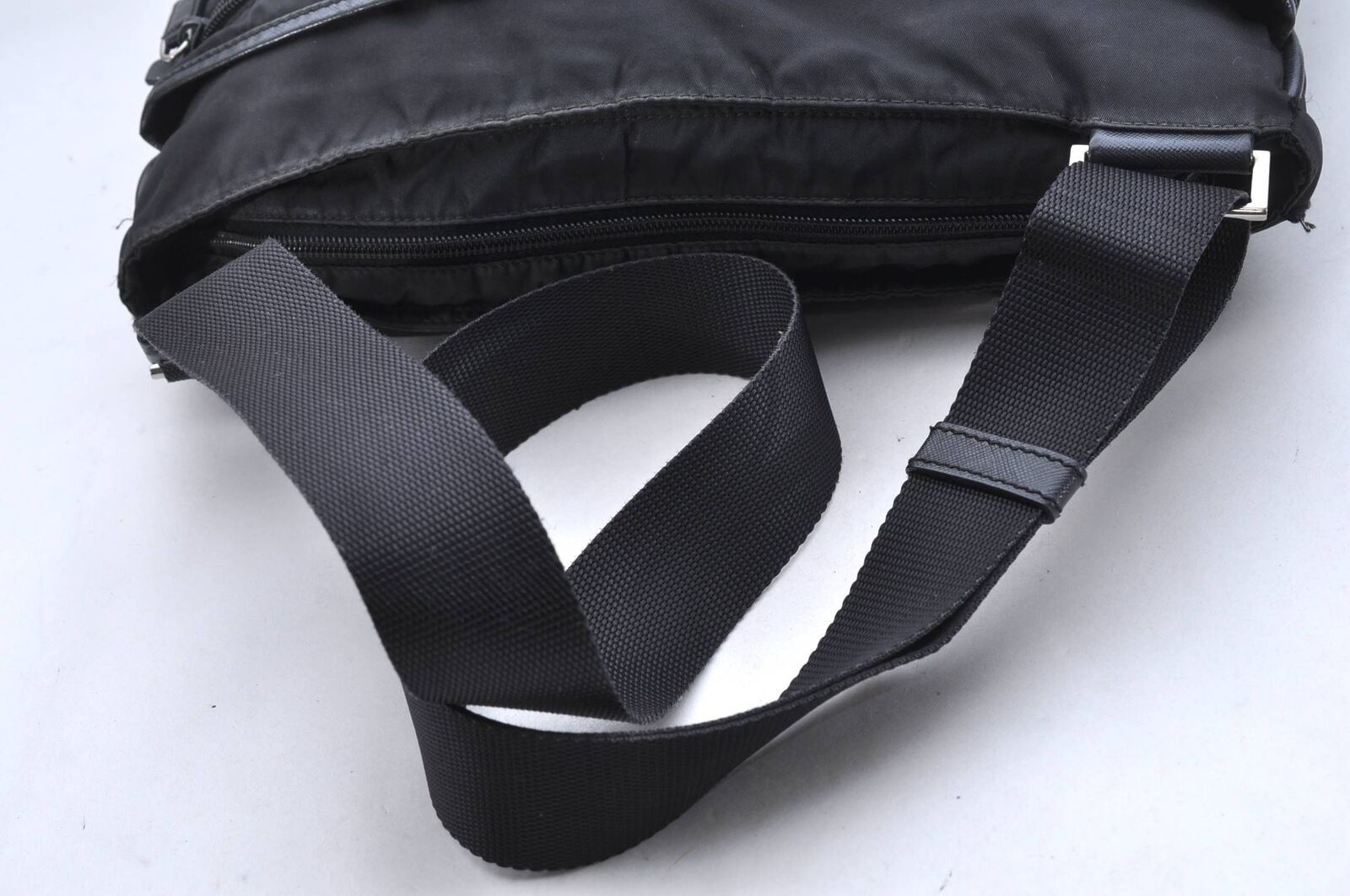 Prada Prada Crossbody Bag Size ONE SIZE - 4 Thumbnail