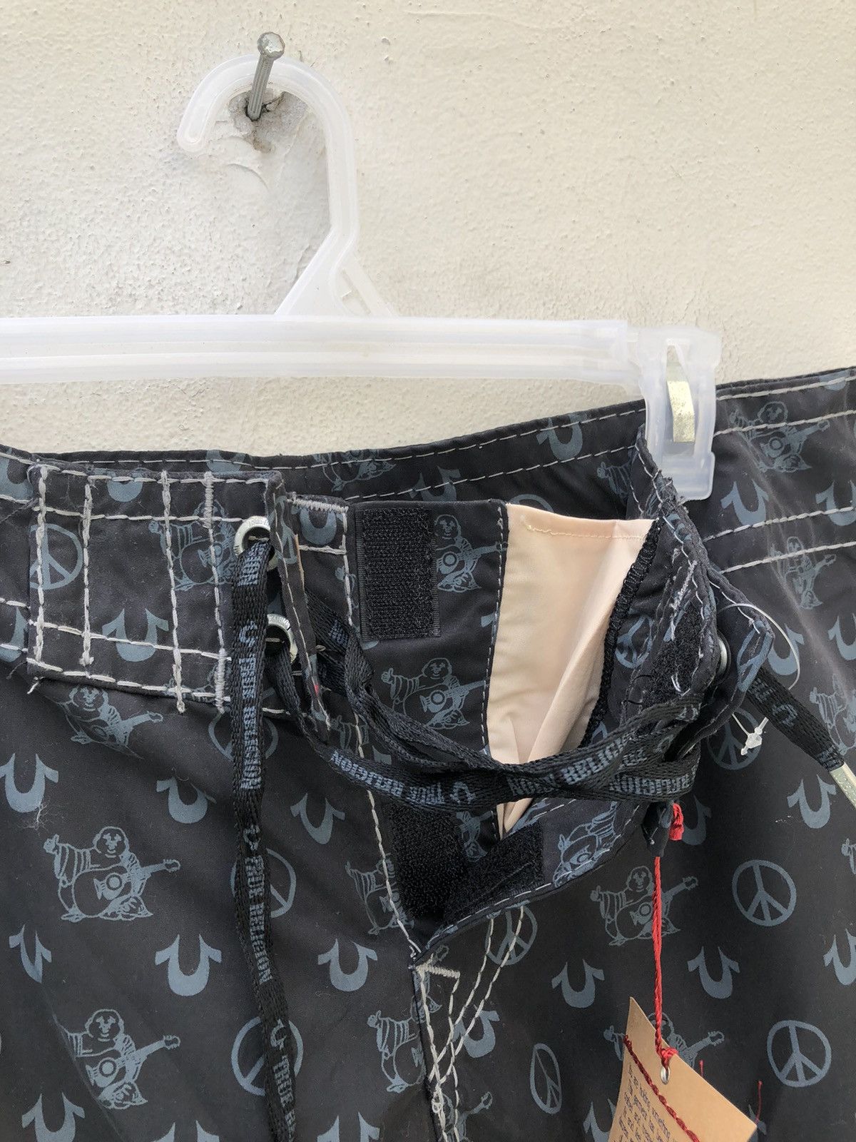 True Religion Vintage NWT True Religion Monogram Swimwear Surf Short Pant Size US 33 - 9 Thumbnail