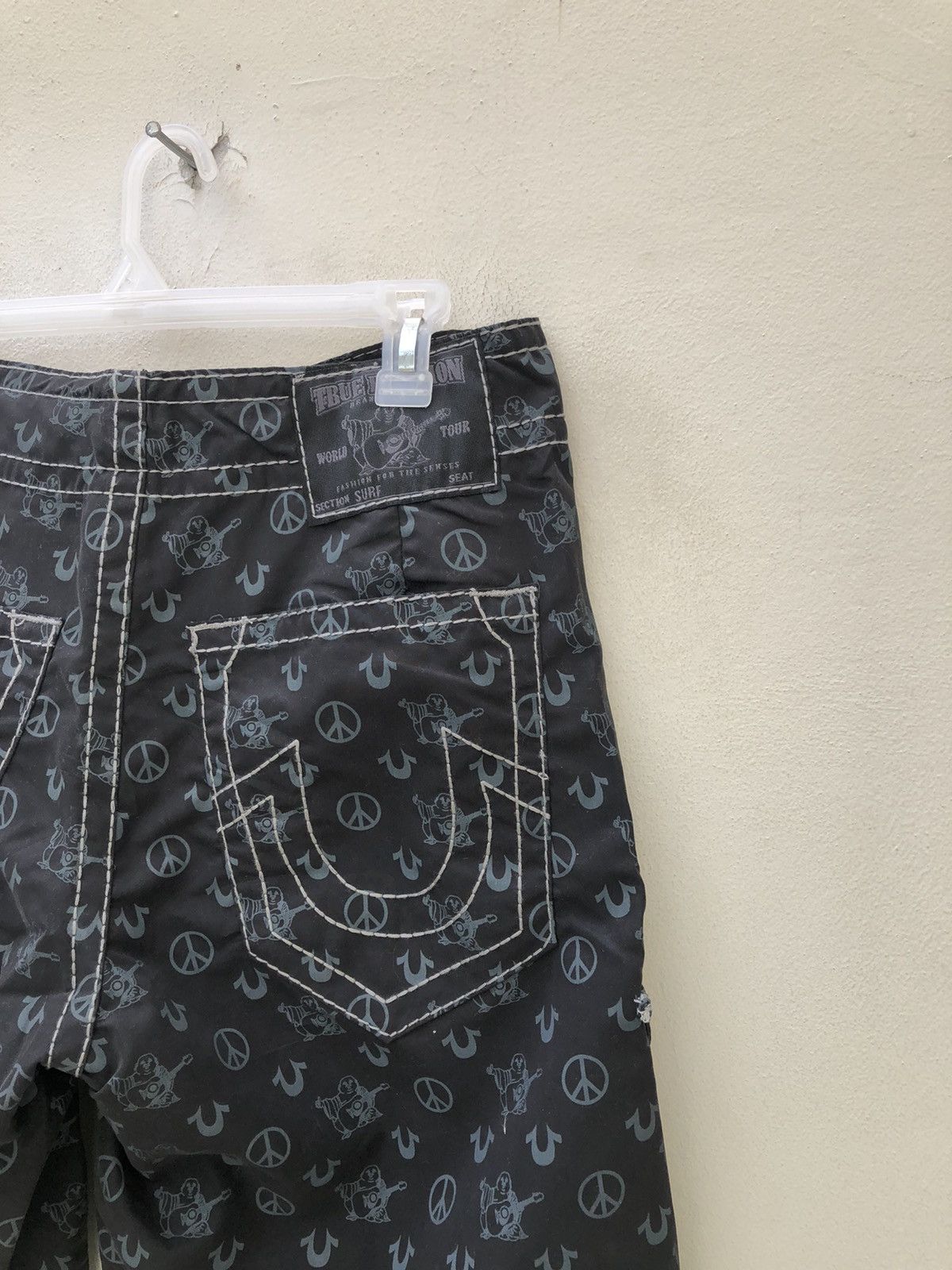 True Religion Vintage NWT True Religion Monogram Swimwear Surf Short Pant Size US 33 - 14 Thumbnail