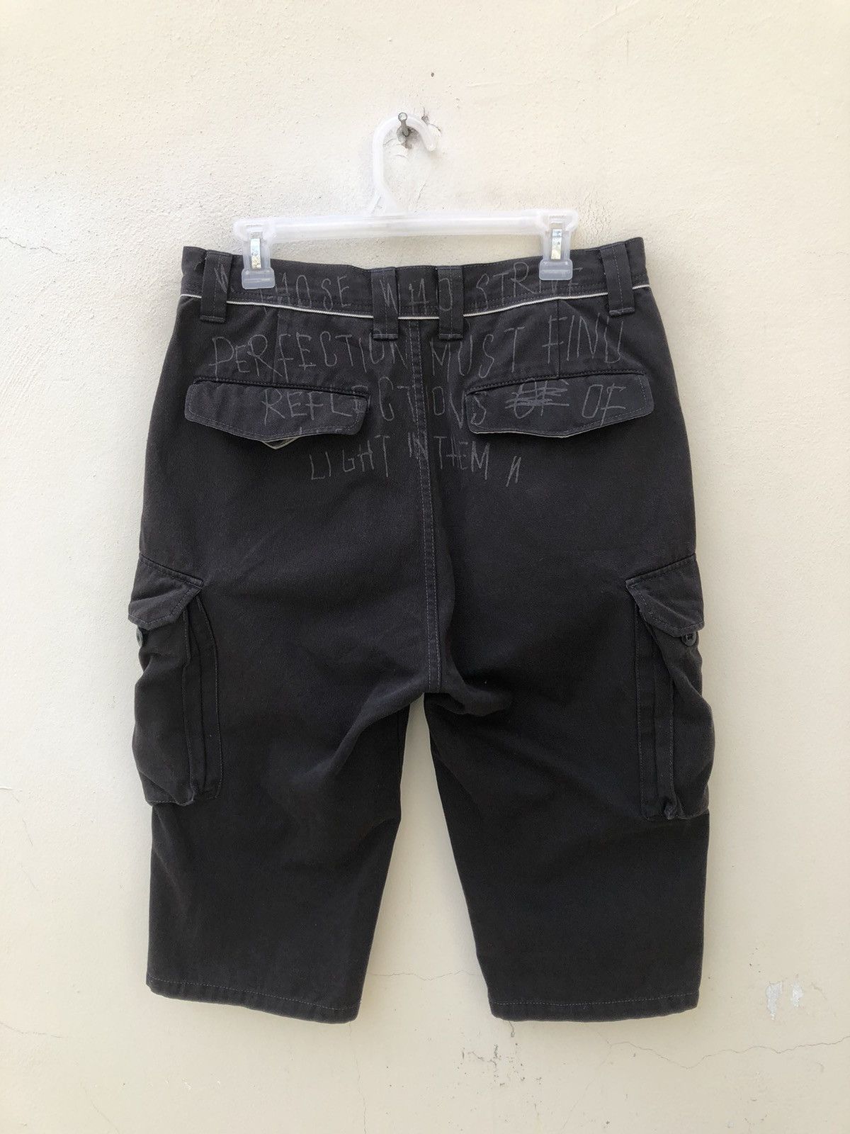Vintage Vintage ILA VEE DUB Japan Poem Parachute Cargo Short Pant Size US 31 - 15 Thumbnail