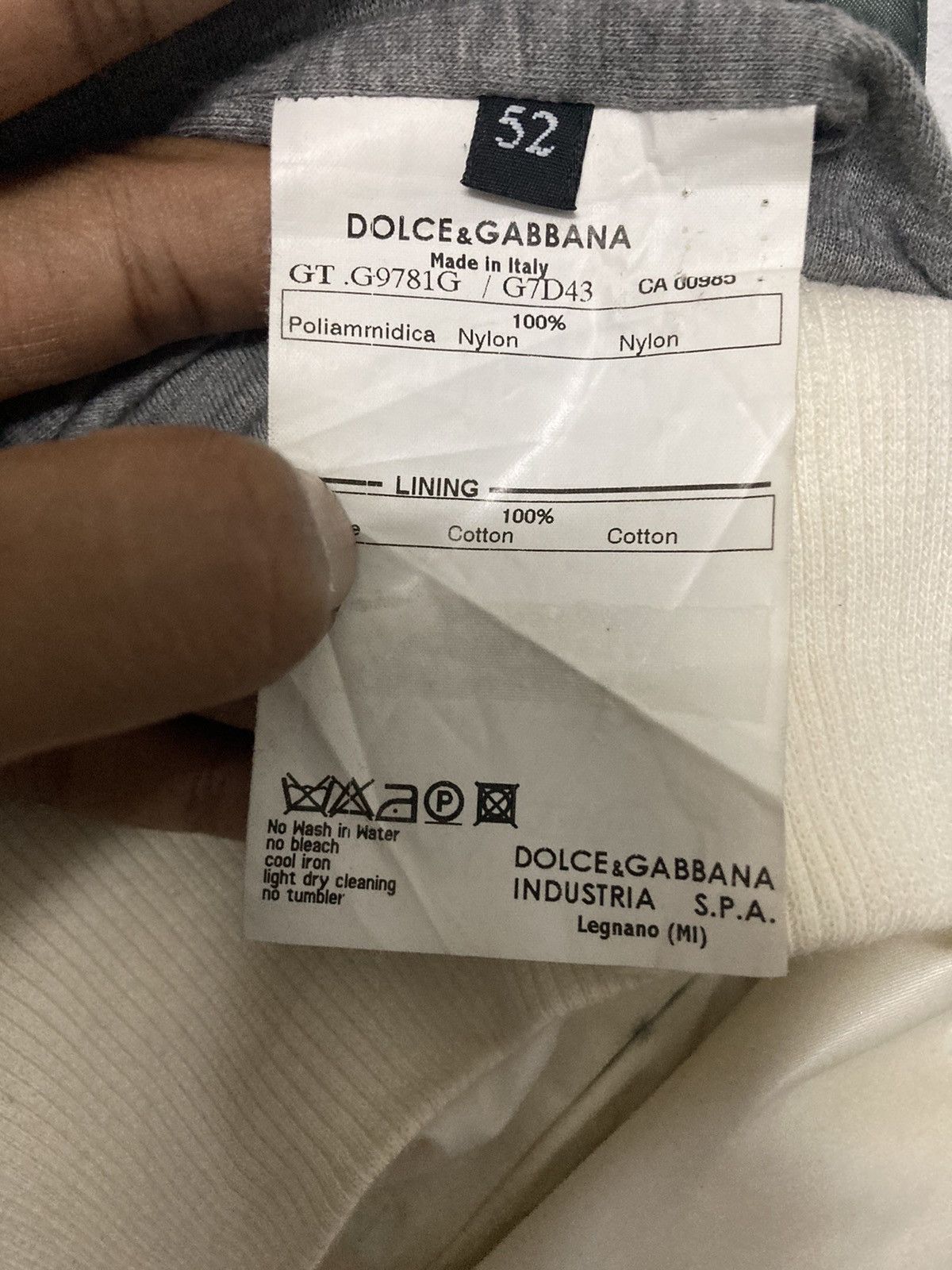 Dolce & Gabbana Dolce & Gabbana Nylon Satin Jacket Size US L / EU 52-54 / 3 - 23 Thumbnail
