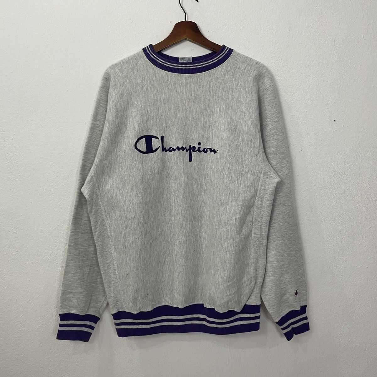 Champion Vintage Champion Reverse Weave Embroidery Logo Sweatshirt Size US L / EU 52-54 / 3 - 1 Thumbnail