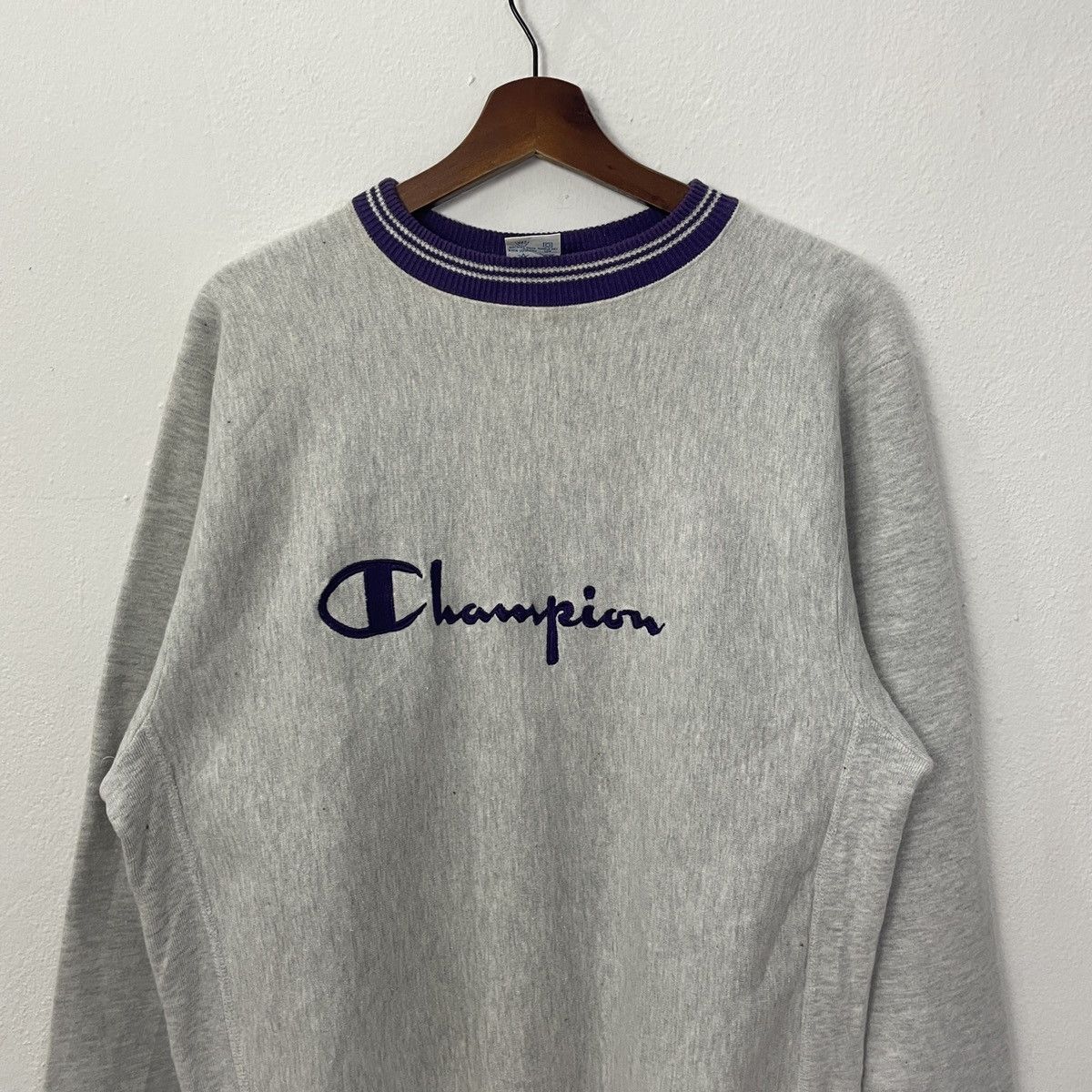 Champion Vintage Champion Reverse Weave Embroidery Logo Sweatshirt Size US L / EU 52-54 / 3 - 4 Thumbnail