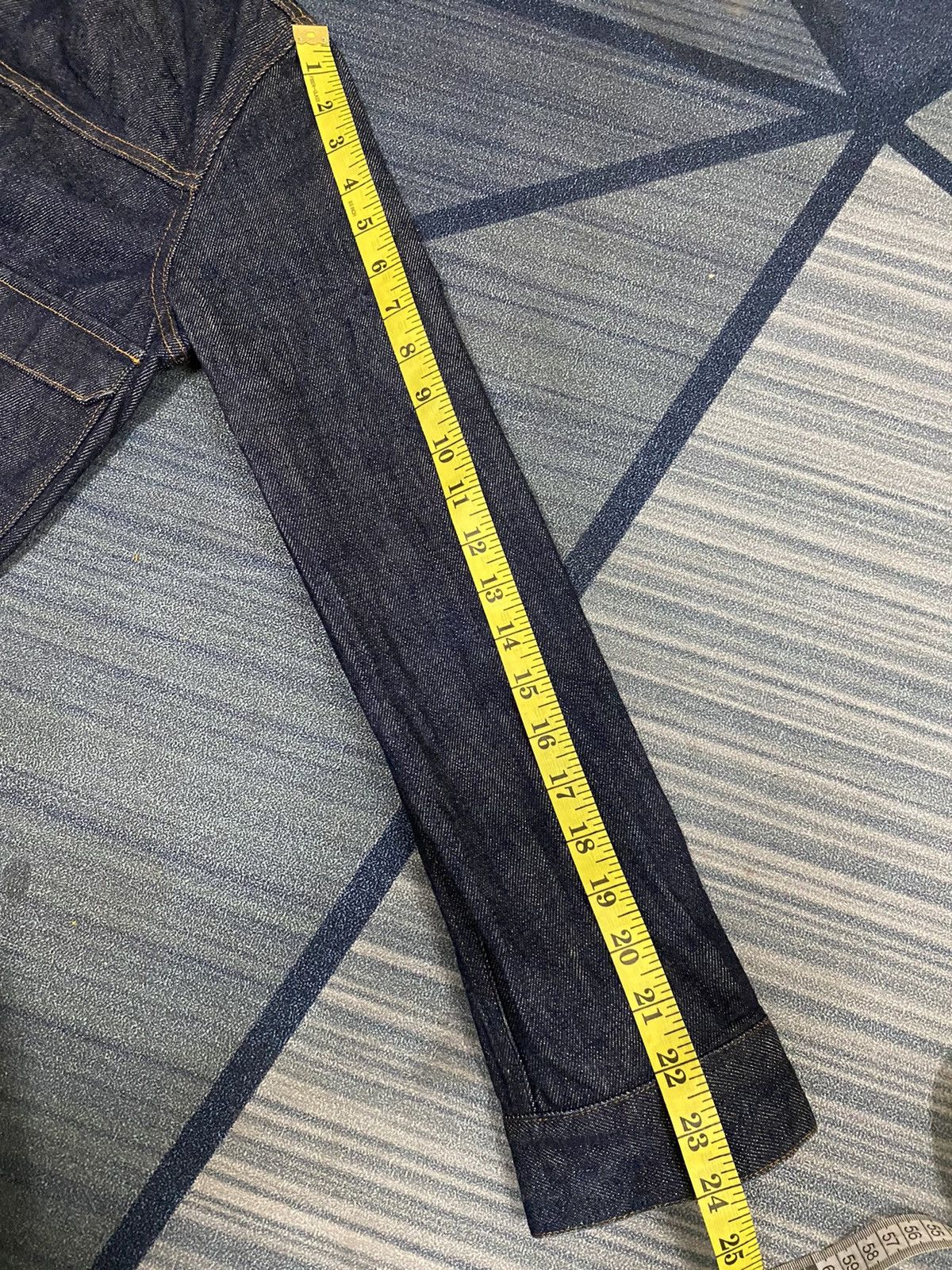 A.P.C. A.P.C RAW SELVEDGE DENIM JEANS JACKET JAPAN MADE Size M / US 6-8 / IT 42-44 - 11 Thumbnail