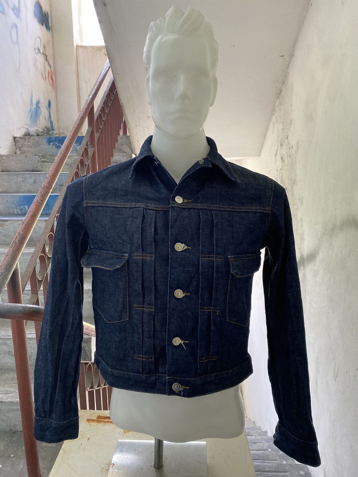 A.P.C. A.P.C RAW SELVEDGE DENIM JEANS JACKET JAPAN MADE Size M / US 6-8 / IT 42-44 - 1 Thumbnail