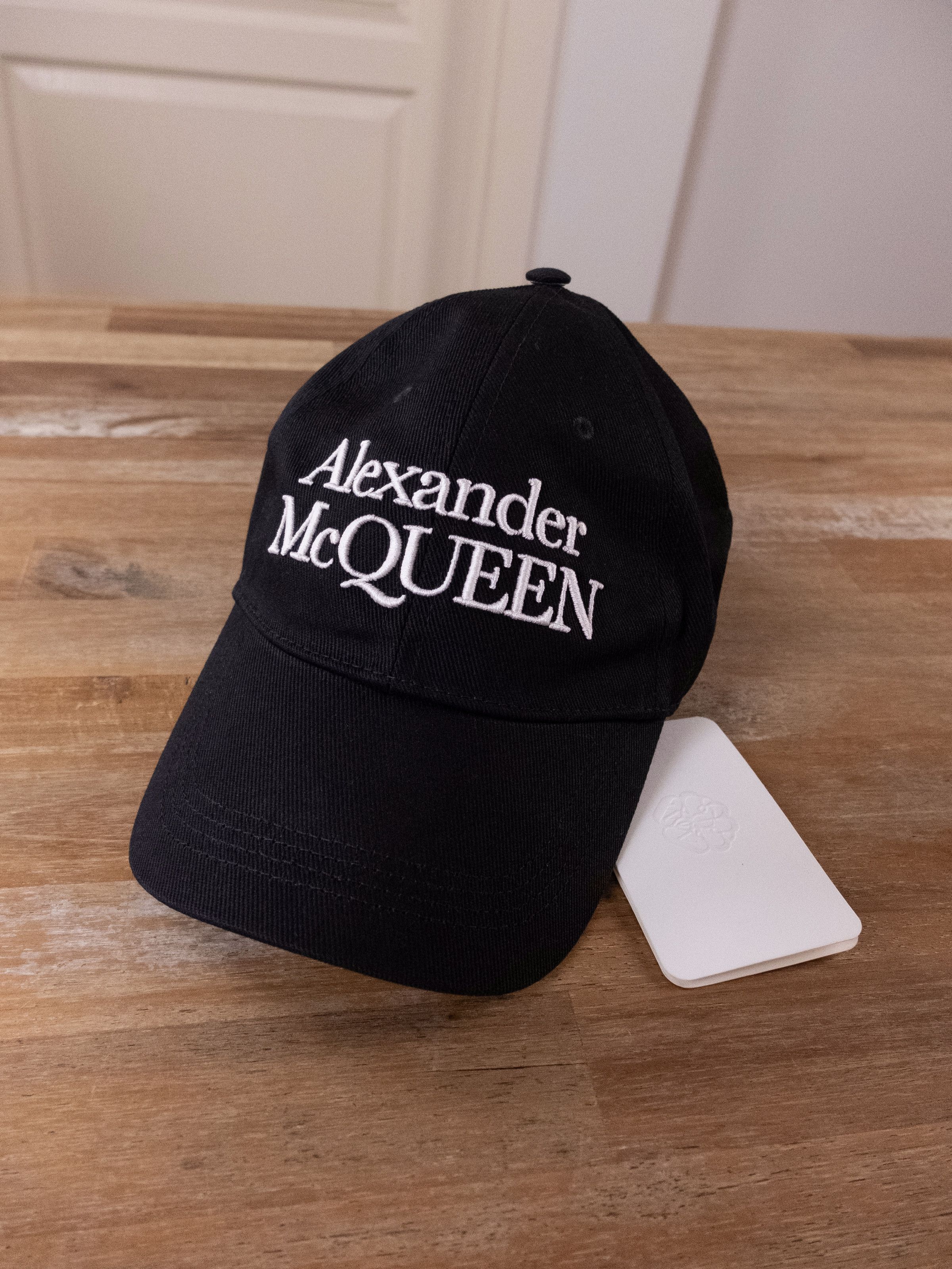 ALEXANDER MCQUEEN black logo embroidered baseball cap Medium