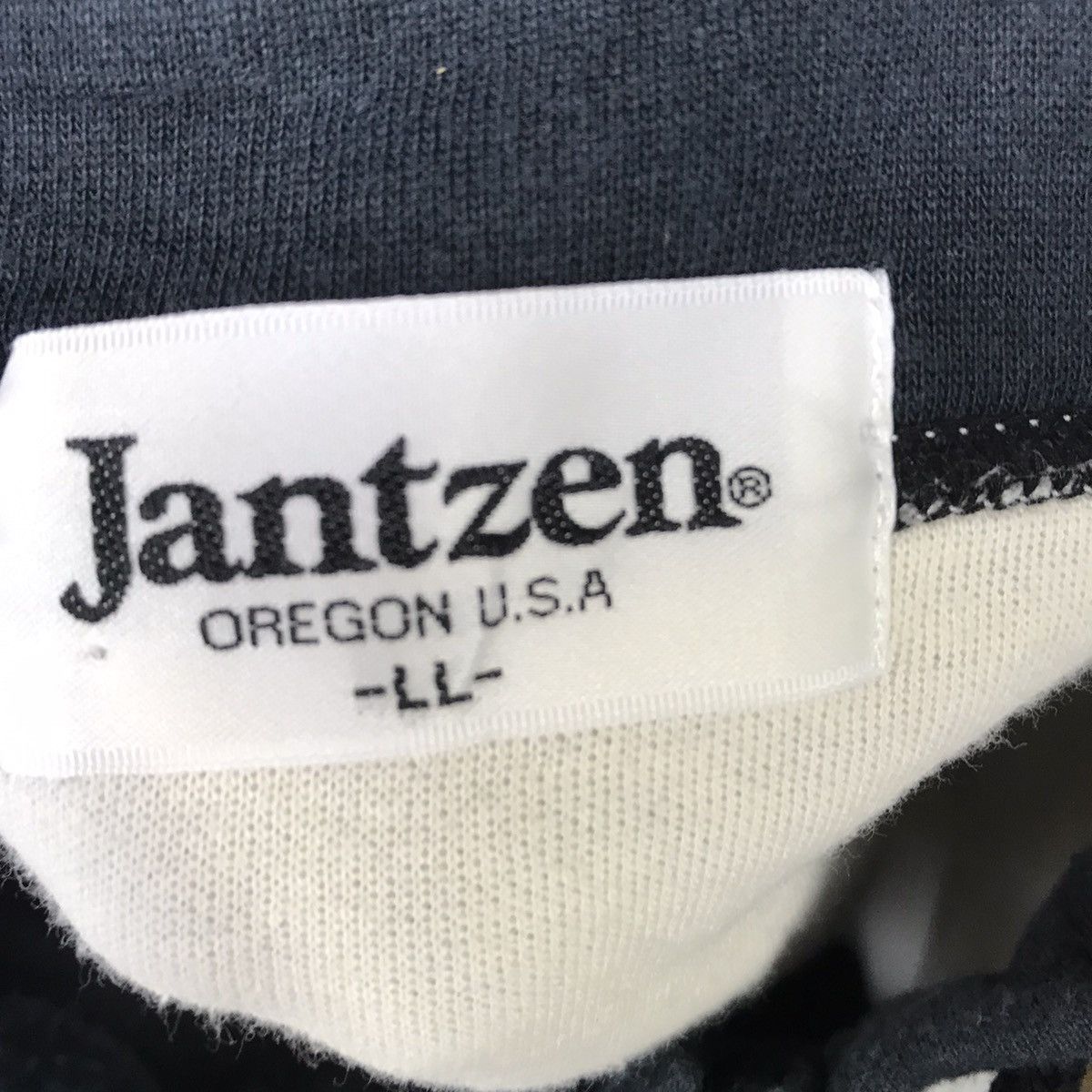 Jantzen Vintage Jantzen Big Logo Crewneck Sweatshirt Size US L / EU 52-54 / 3 - 5 Thumbnail
