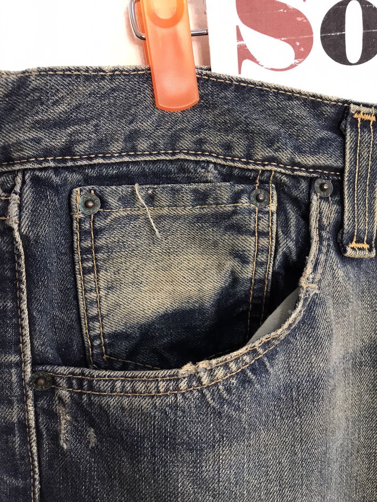 Levi's × Vintage Vintage Levi’s Distressed Design Buckle Back Denim Jeans Size US 33 - 9 Thumbnail