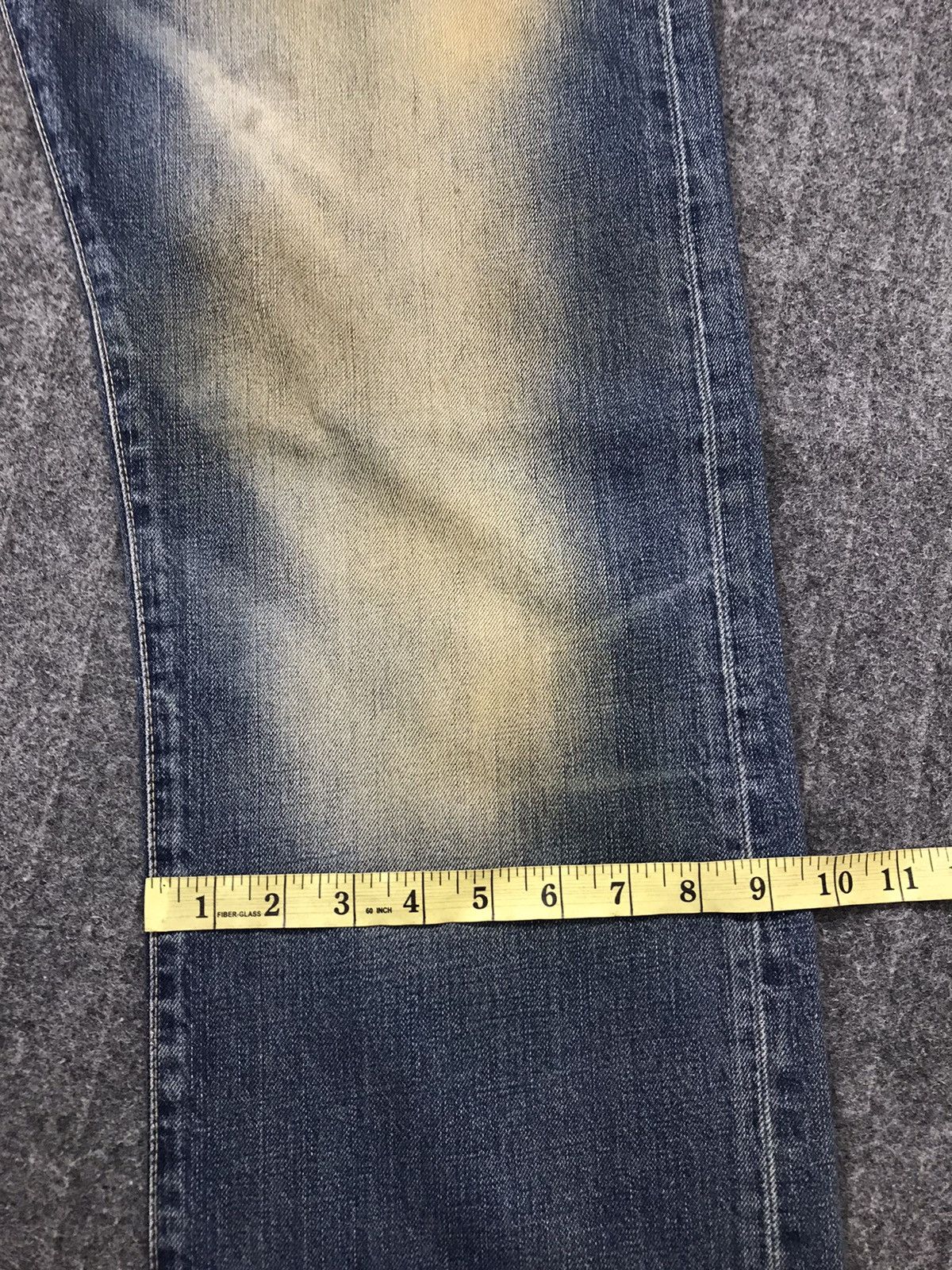 Levi's × Vintage Vintage Levi’s Distressed Design Buckle Back Denim Jeans Size US 33 - 22 Thumbnail