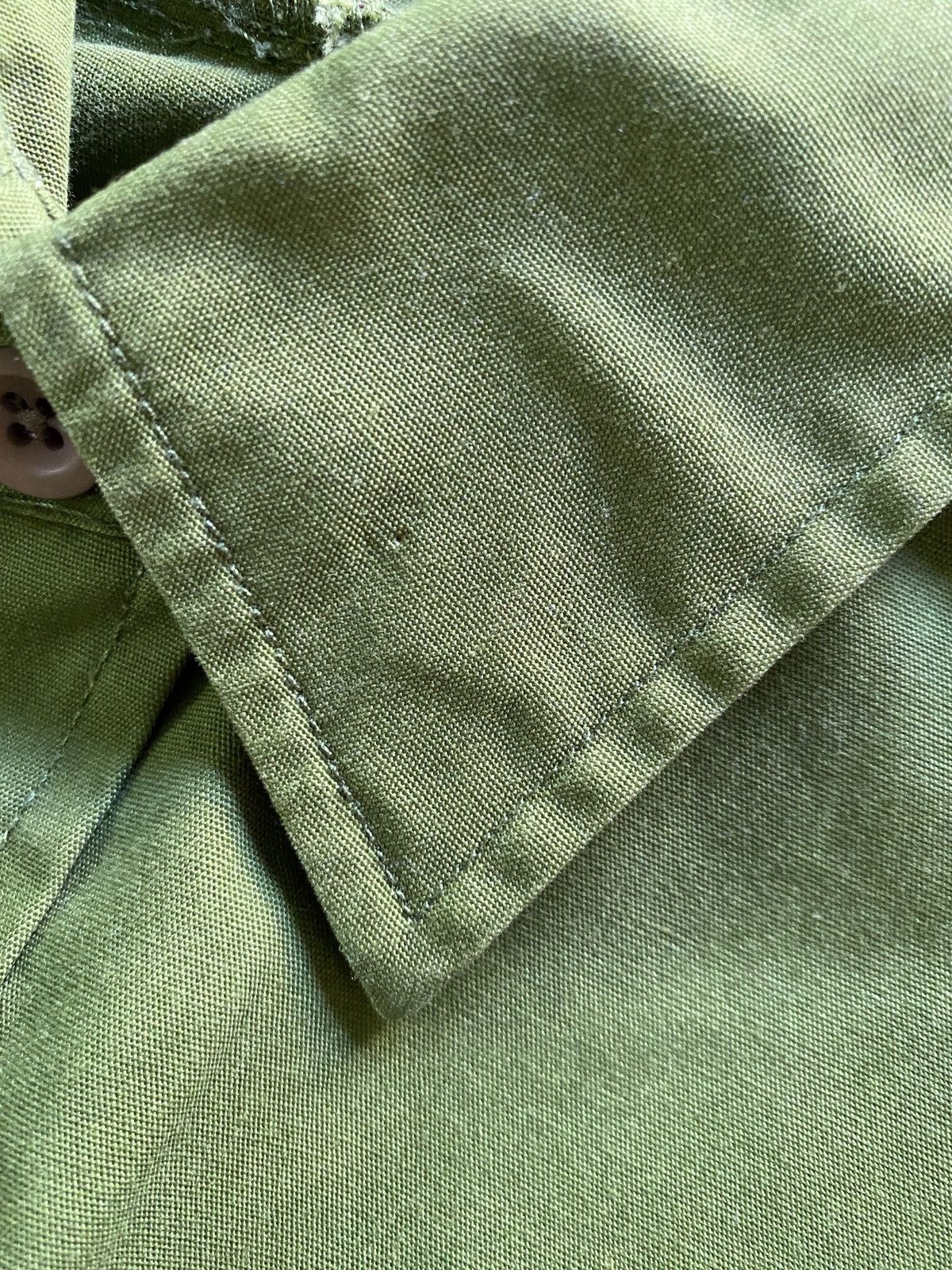 Vintage Vintage Olive Green Short Sleeve Uniform Button Up Size US M / EU 48-50 / 2 - 12 Thumbnail