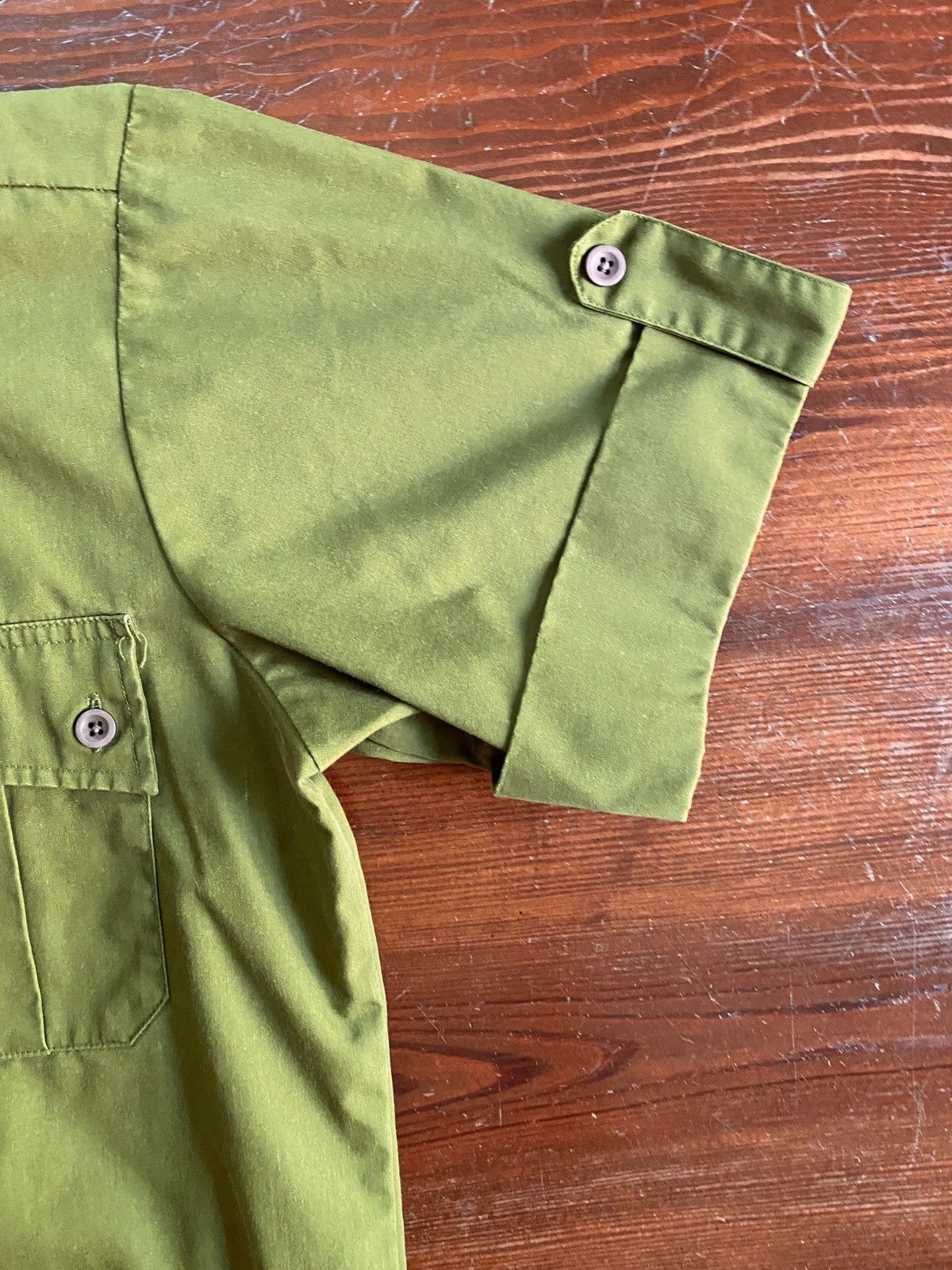Vintage Vintage Olive Green Short Sleeve Uniform Button Up Size US M / EU 48-50 / 2 - 3 Thumbnail