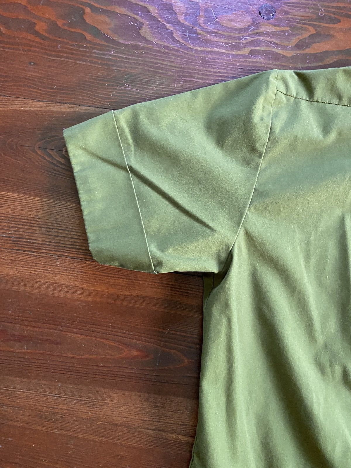 Vintage Vintage Olive Green Short Sleeve Uniform Button Up Size US M / EU 48-50 / 2 - 10 Thumbnail