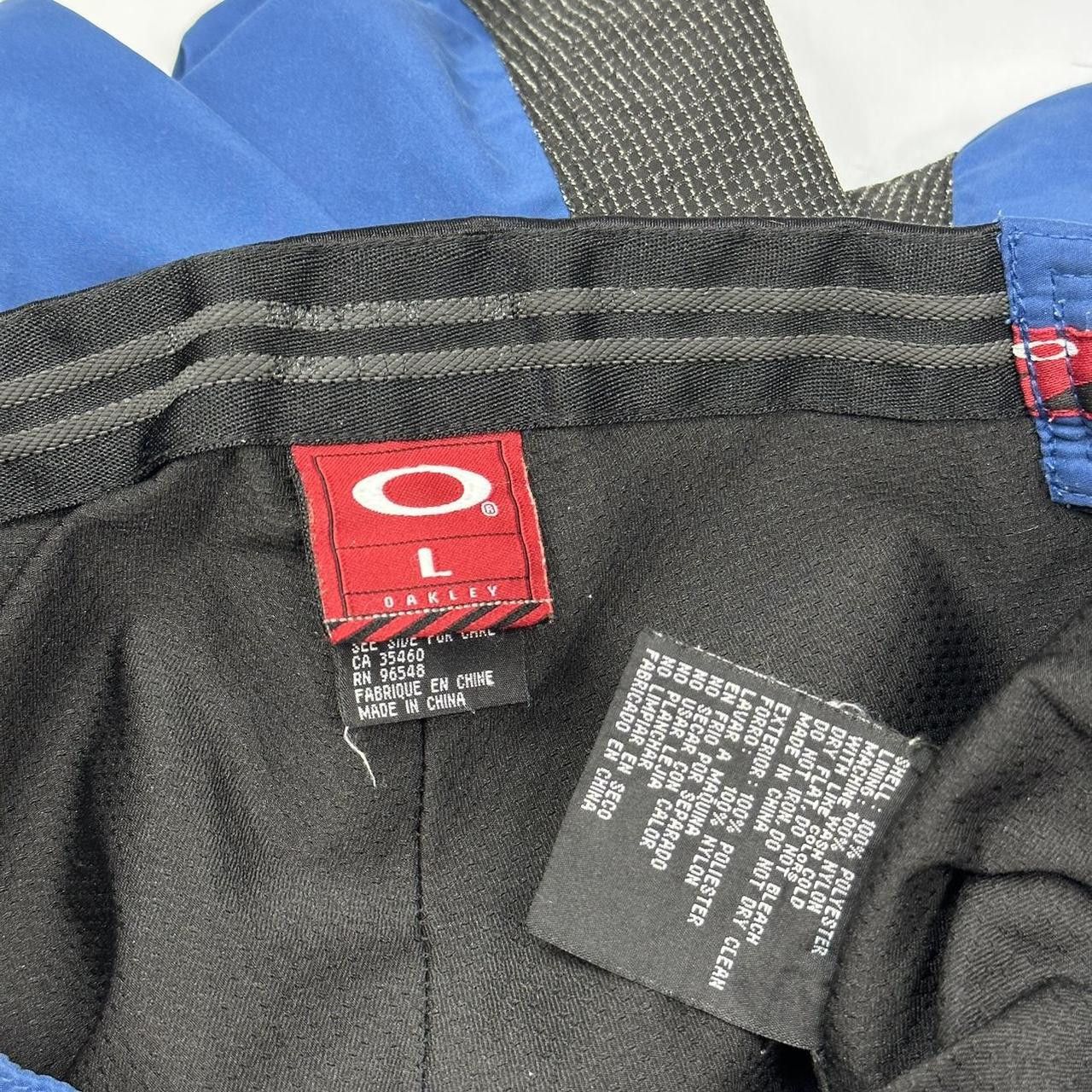 Oakley Oakley 00’s Ventilated Multipocket Shorts - 32-36 Size US 34 / EU 50 - 4 Thumbnail