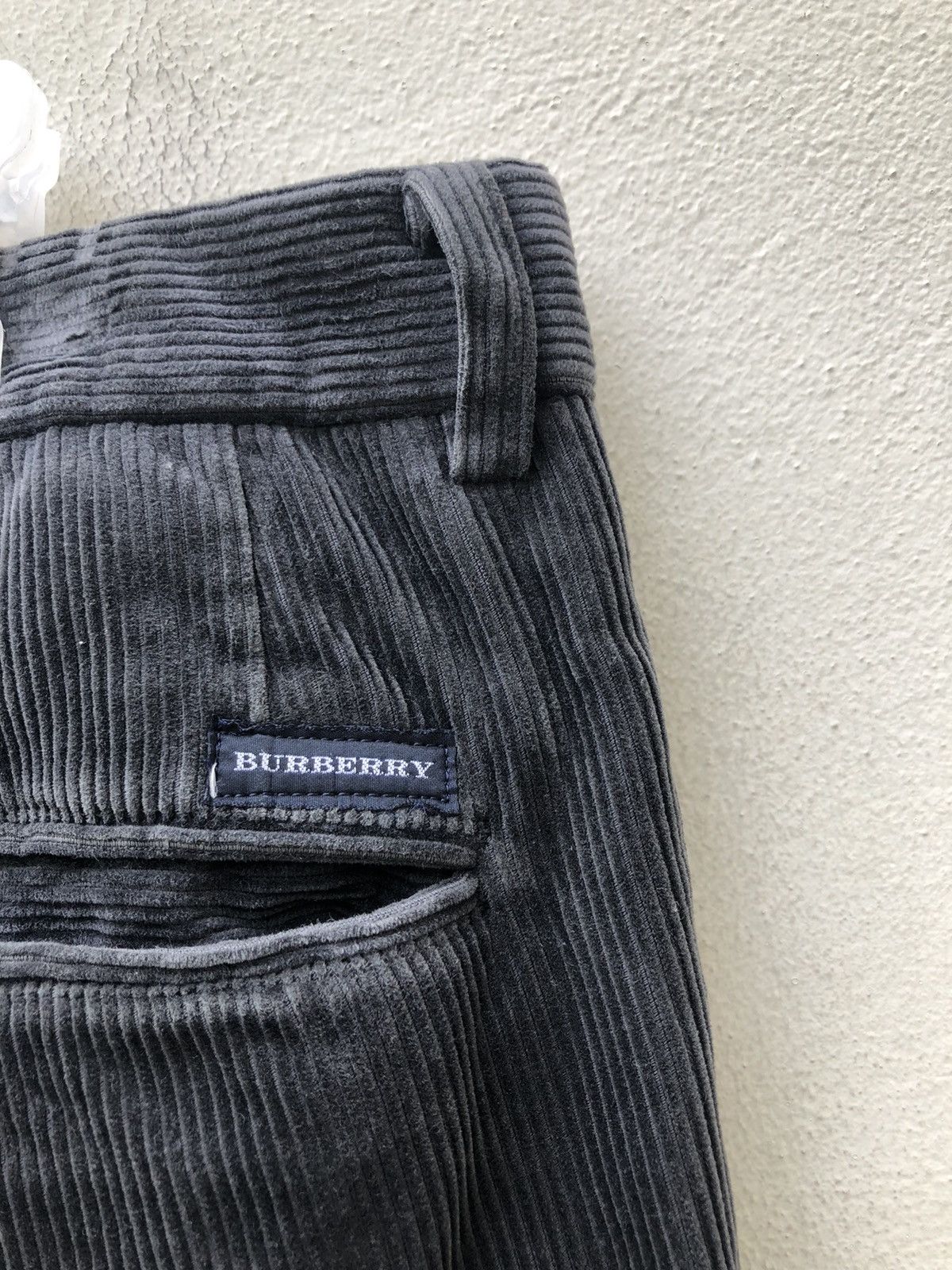 Burberry Burberry London Faded Baggy Corduroy Trouser Pant Size US 36 / EU 52 - 13 Thumbnail