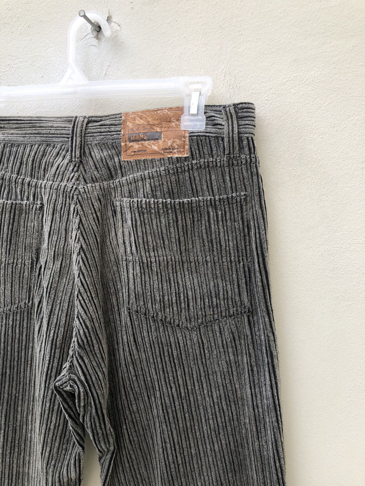 Paul Smith Vintage Paul Smith Jeans Grey Striped Corduroy Pant Size US 31 - 13 Thumbnail