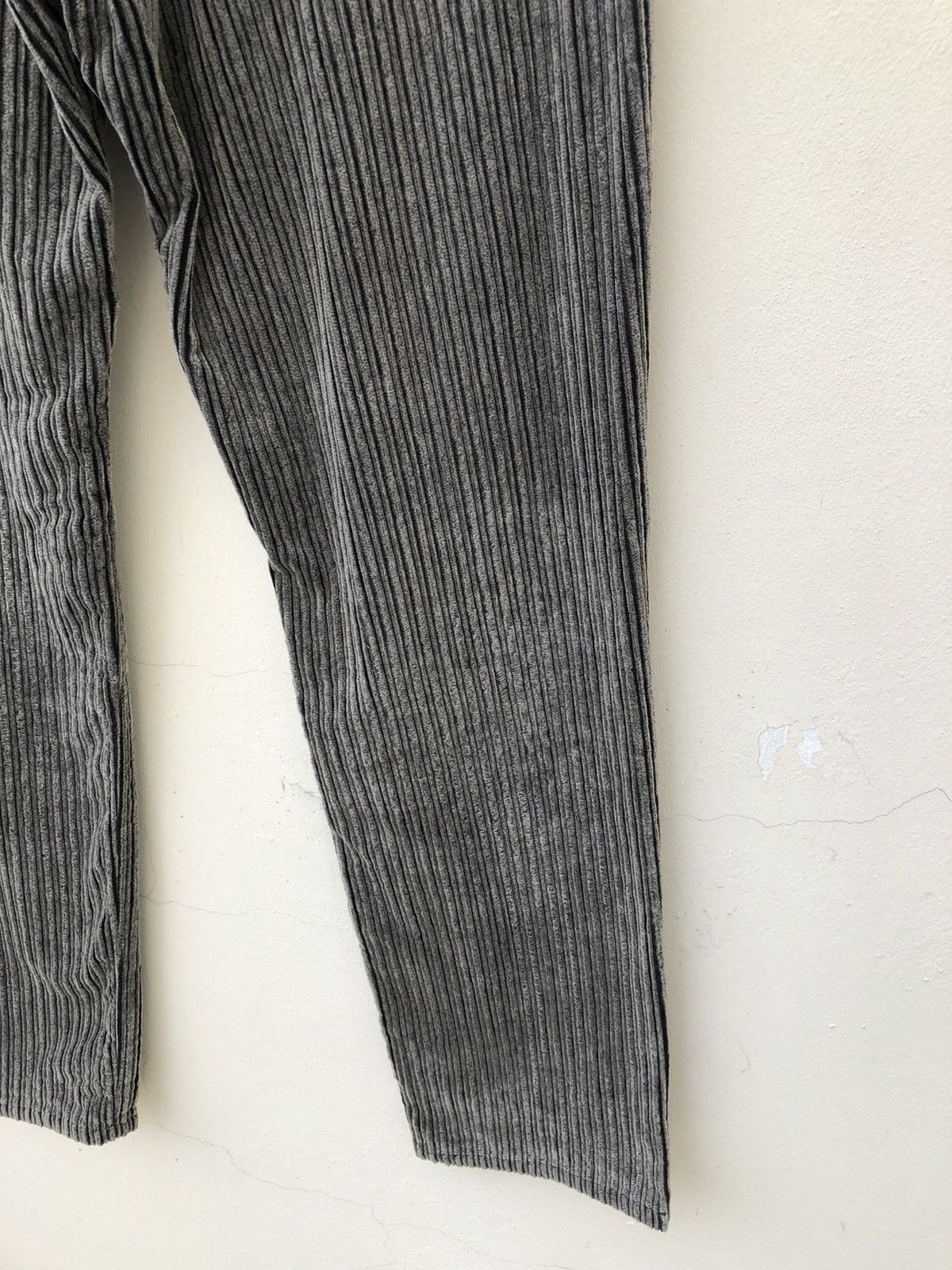 Paul Smith Vintage Paul Smith Jeans Grey Striped Corduroy Pant Size US 31 - 15 Thumbnail
