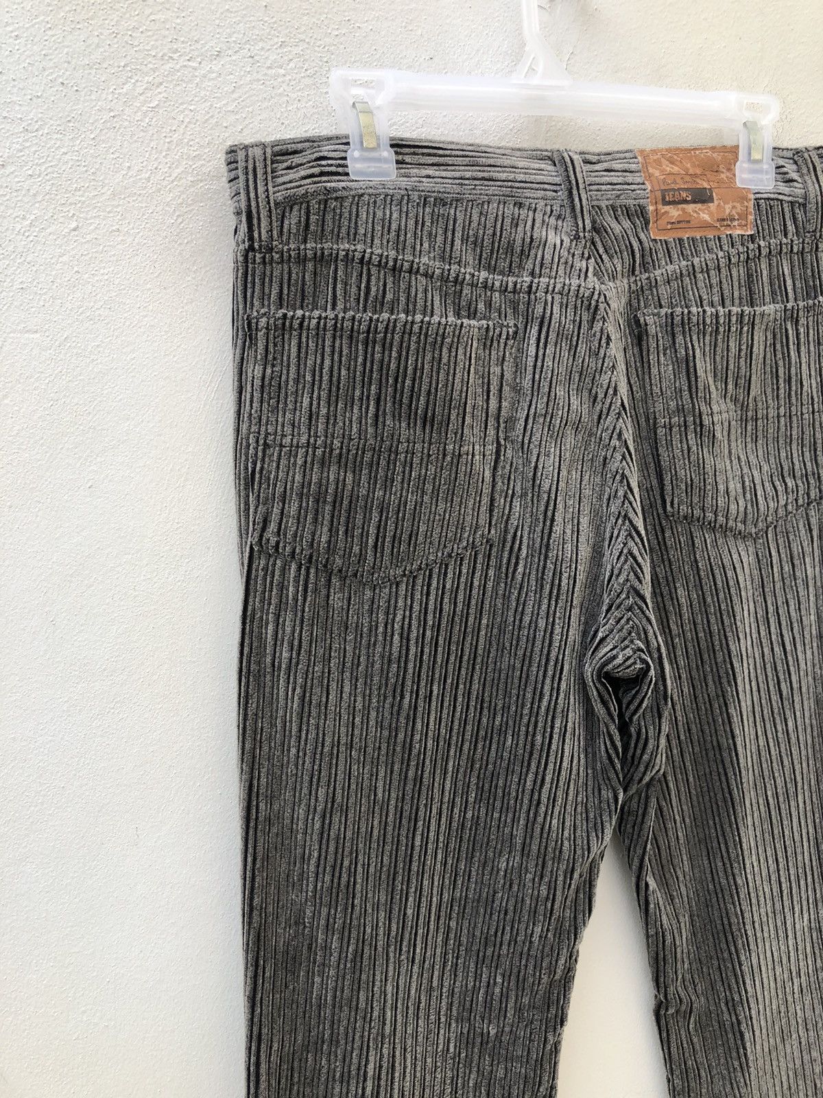 Paul Smith Vintage Paul Smith Jeans Grey Striped Corduroy Pant Size US 31 - 11 Thumbnail