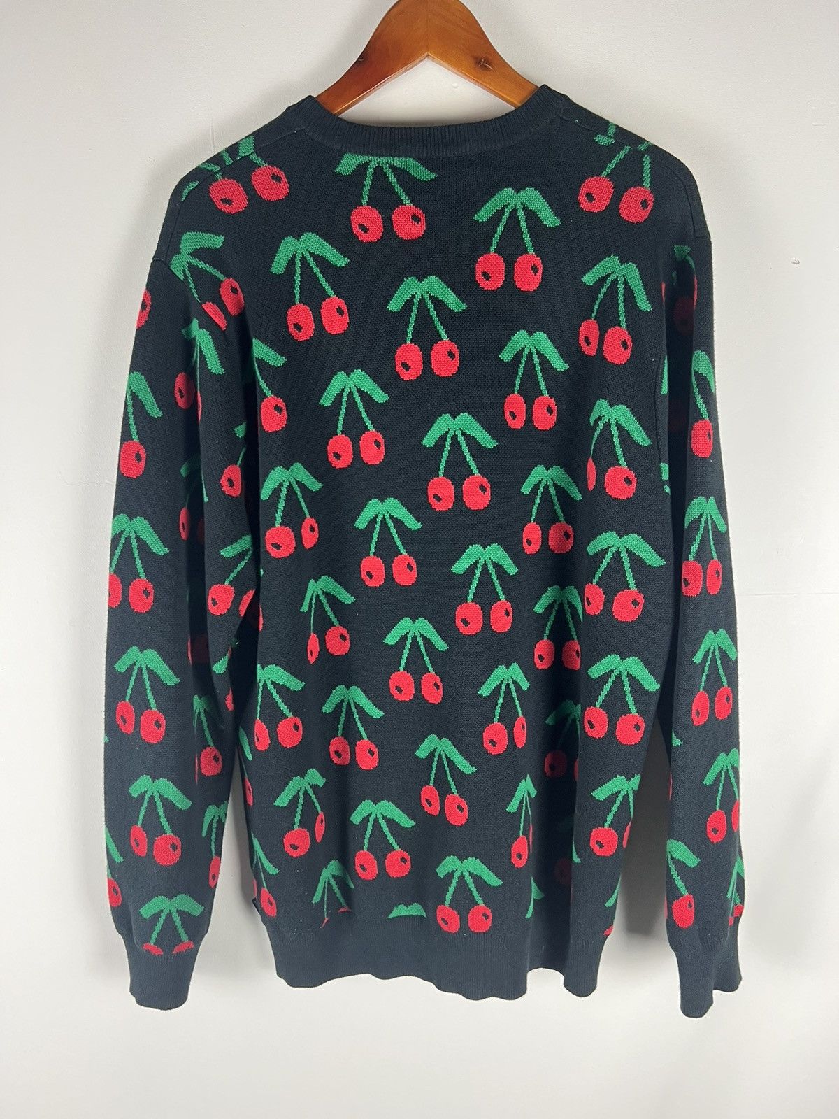 Supreme Supreme Cherry Sweater Size US L / EU 52-54 / 3 - 2 Thumbnail