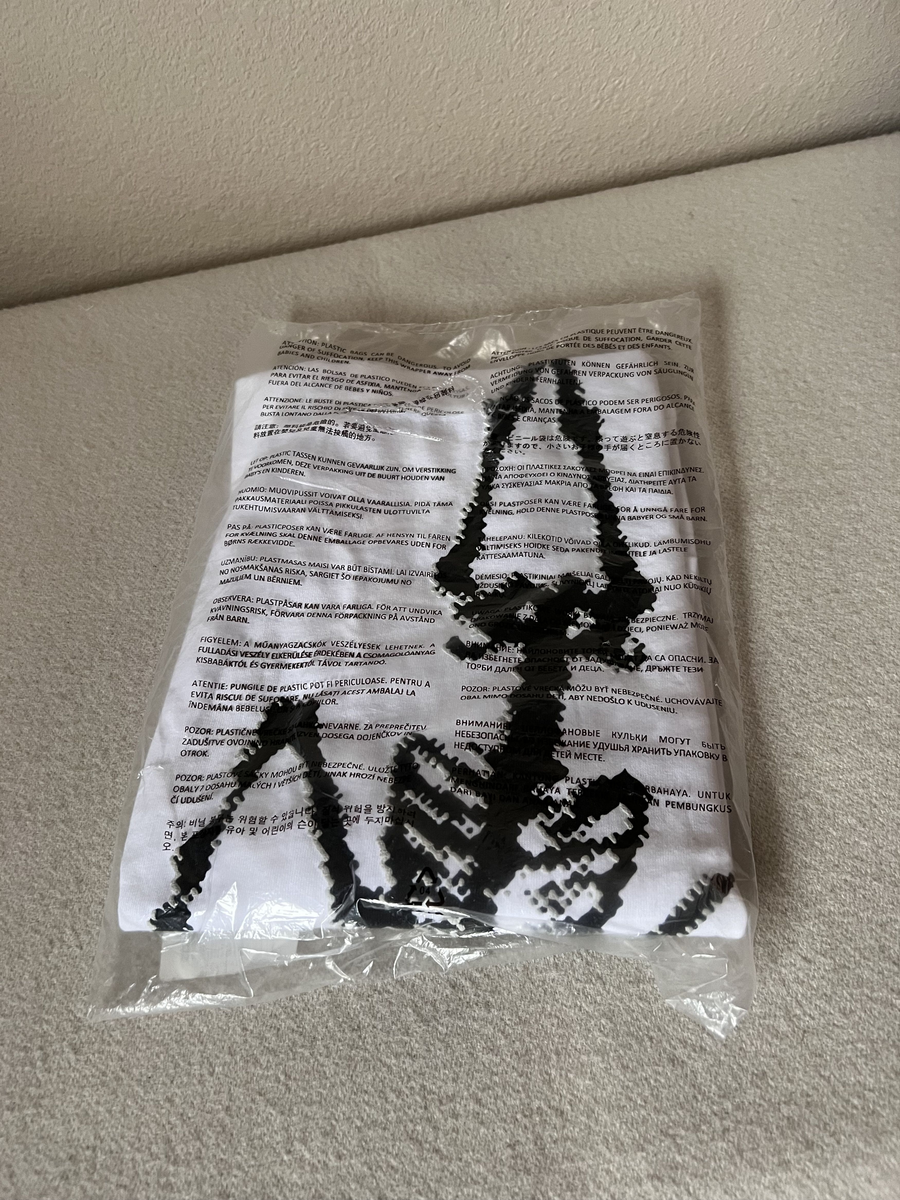Cactus Plant Flea Market × Kaws KAWS Cactus Plant Flea Market Tee in White Size US XL / EU 56 / 4 - 4 Thumbnail
