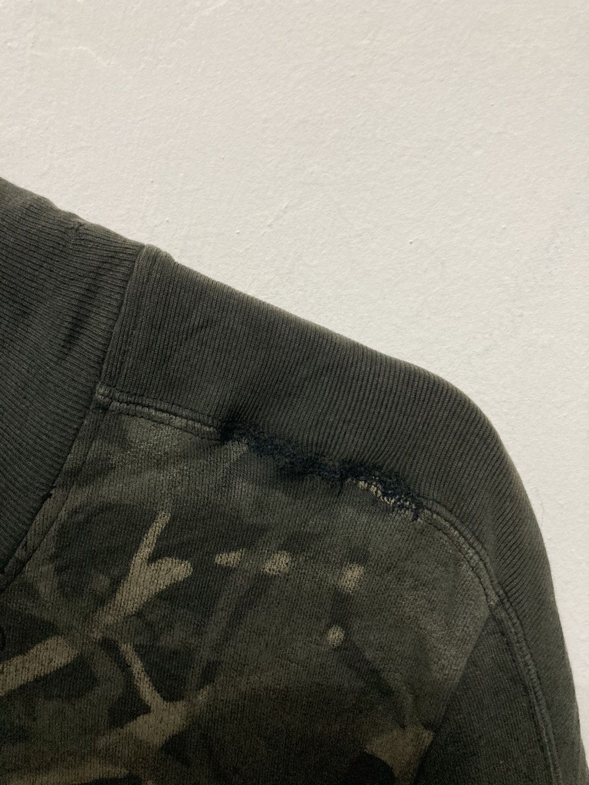 Marithe + Francois Girbaud Marithe Francois Girbaud Distressed Design Zipper Sweatshirt Size US L / EU 52-54 / 3 - 11 Thumbnail