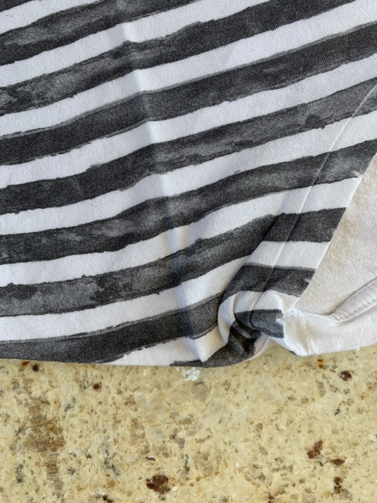 Balmain Anchor Logo Print Tee, SS in Black & White Size US M / EU 48-50 / 2 - 9 Thumbnail
