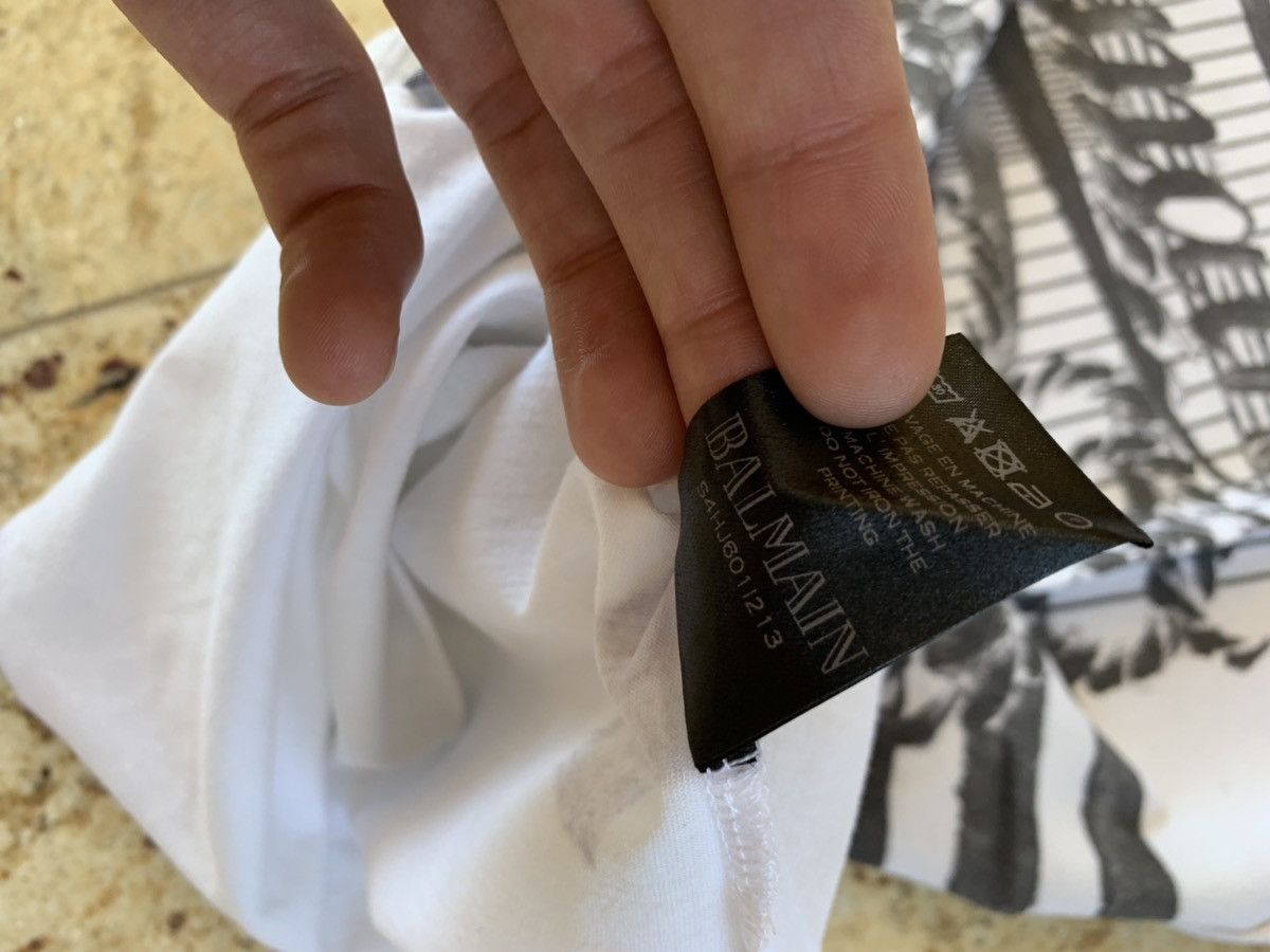 Balmain Anchor Logo Print Tee, SS in Black & White Size US M / EU 48-50 / 2 - 14 Thumbnail
