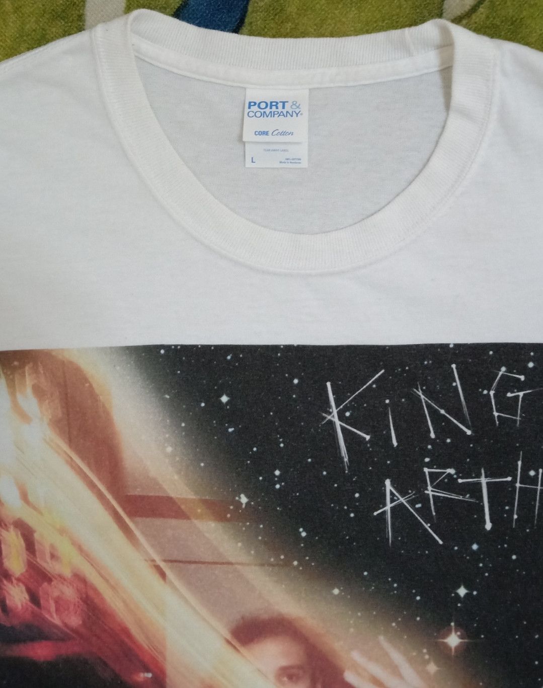 Vintage King Arthur Movie T-shirt Size US L / EU 52-54 / 3 - 9 Thumbnail