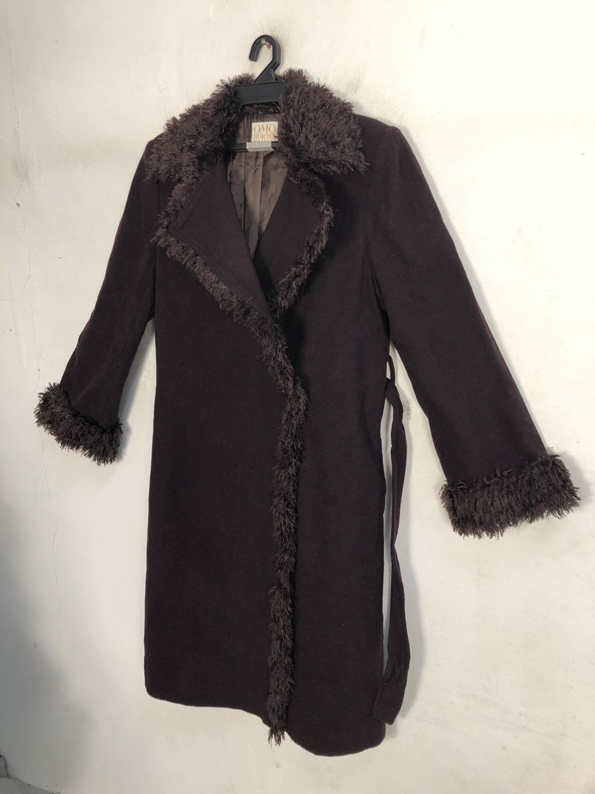 Designer × Norma Kamali Hype Omo Norma Kamali Fur Padded Long Jacket Belt Design Size S / US 4 / IT 40 - 4 Thumbnail