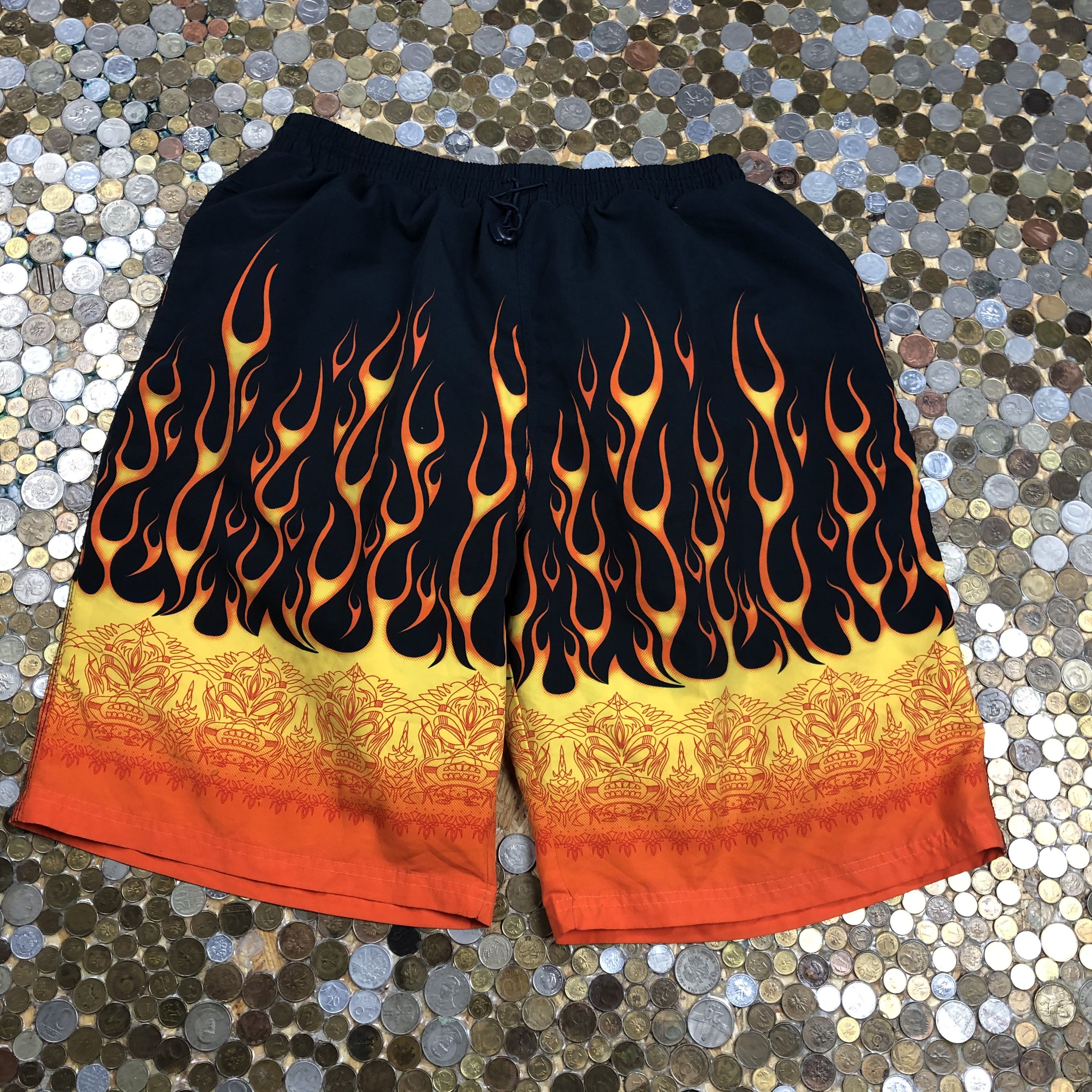 Vintage Vintage 90s Fire shorts Size US 28 / EU 44 - 1 Thumbnail