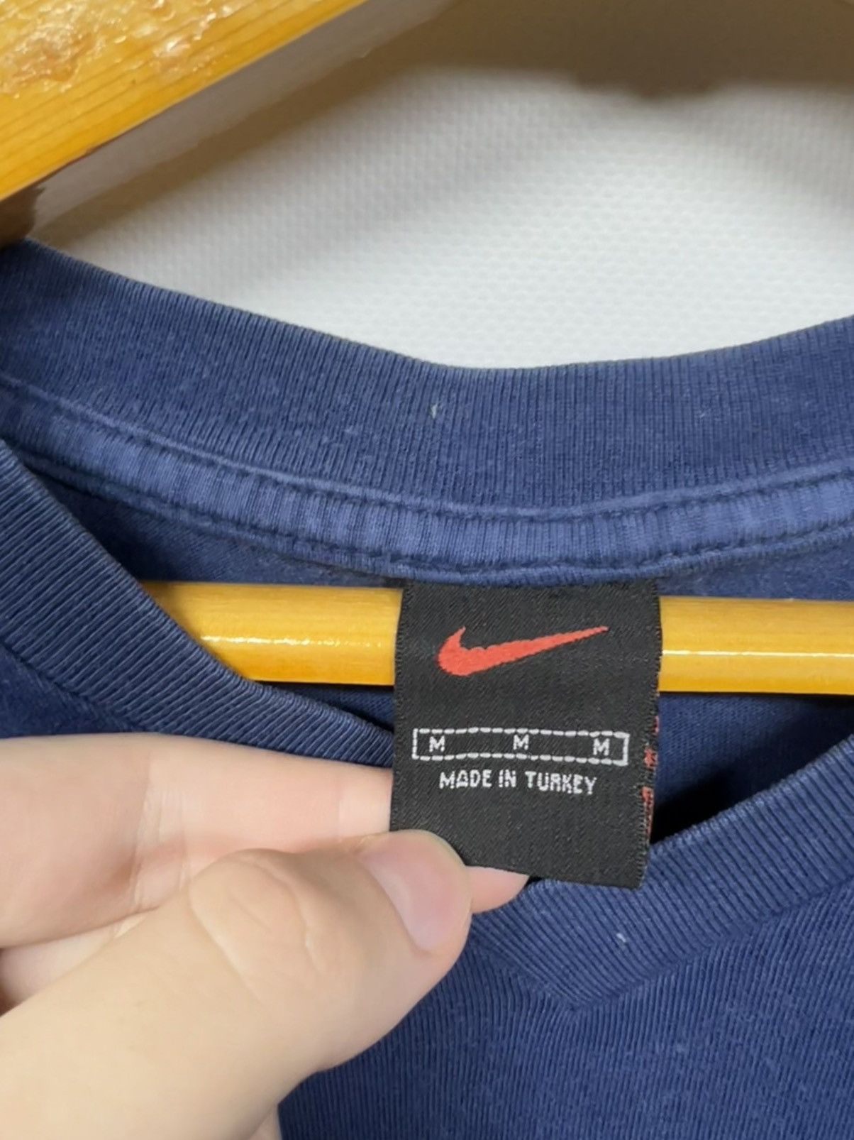 Nike × Vintage Vintage Y2k Nike 💙 Mini Swoosh T-Shirt 90’s Size US M / EU 48-50 / 2 - 4 Thumbnail