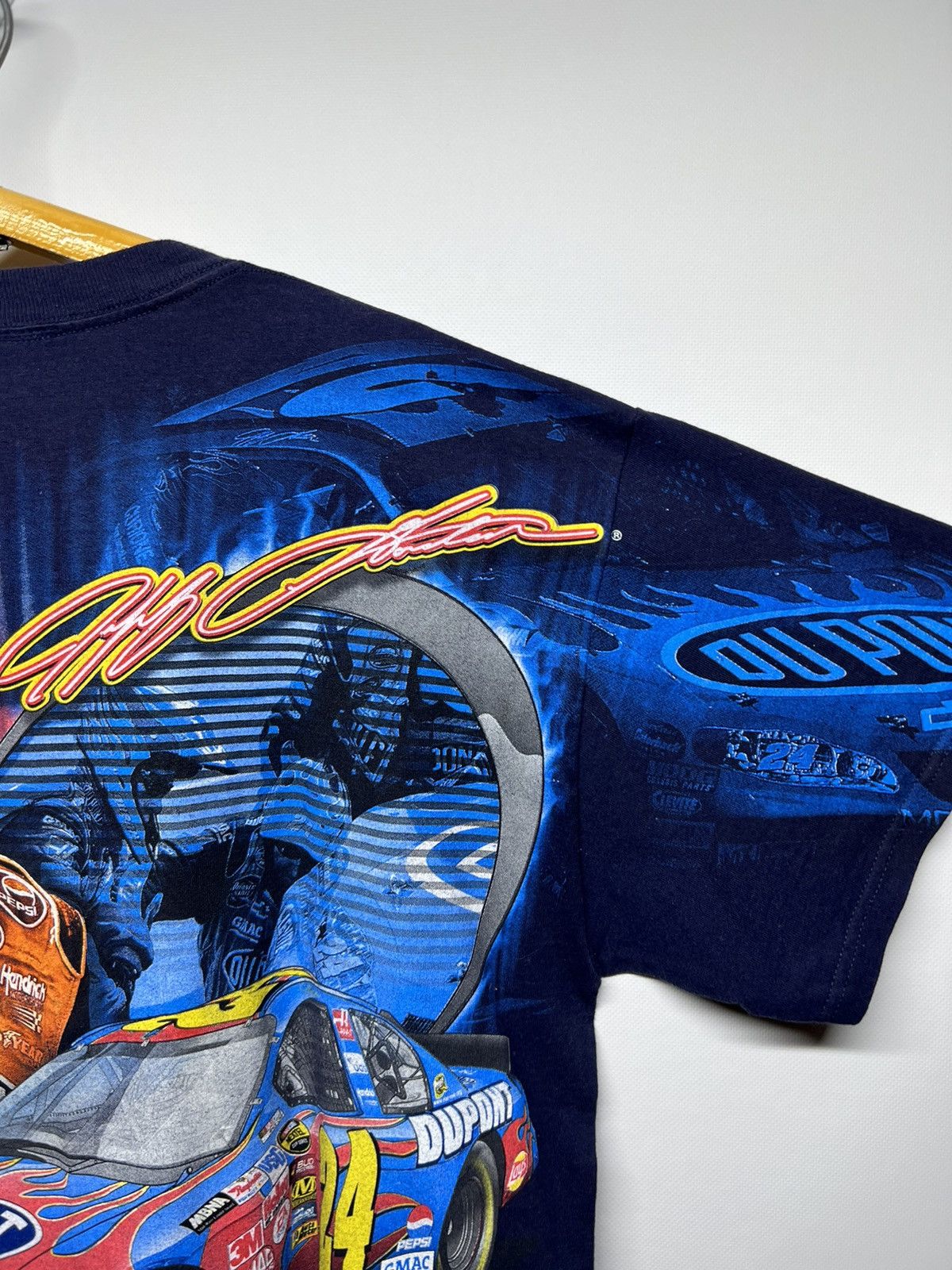 NASCAR × Vintage Vintage Y2k NASCAR Racing Du Point All Over Print T-Shirt Size US L / EU 52-54 / 3 - 9 Thumbnail