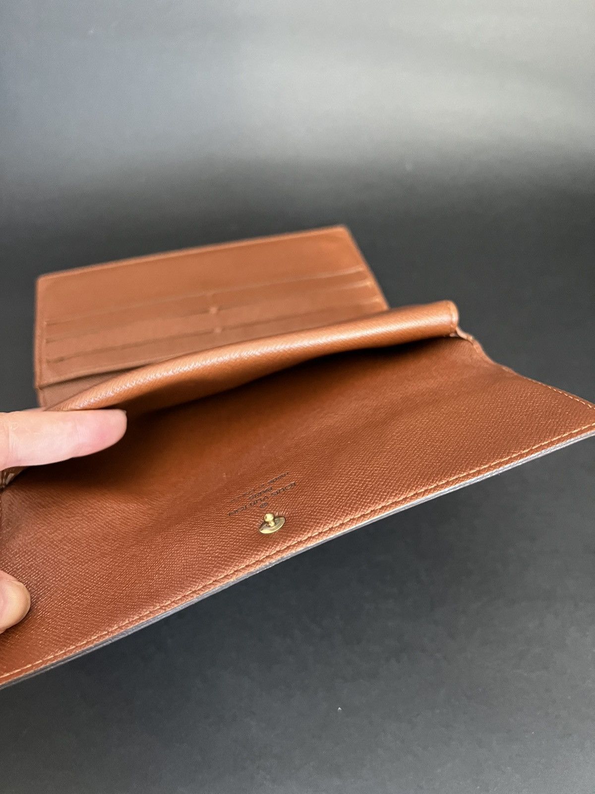 Louis Vuitton Louis Vuitton wallet Size ONE SIZE - 11 Thumbnail