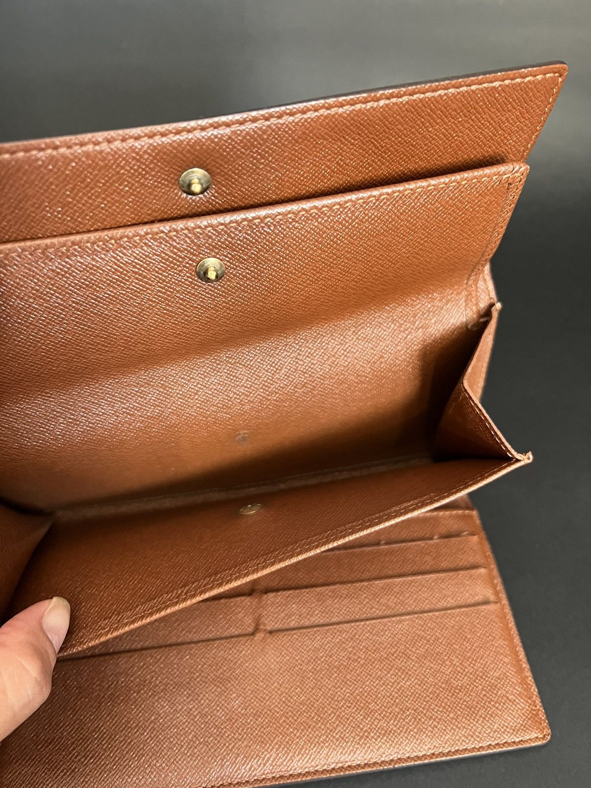 Louis Vuitton Louis Vuitton wallet Size ONE SIZE - 15 Thumbnail