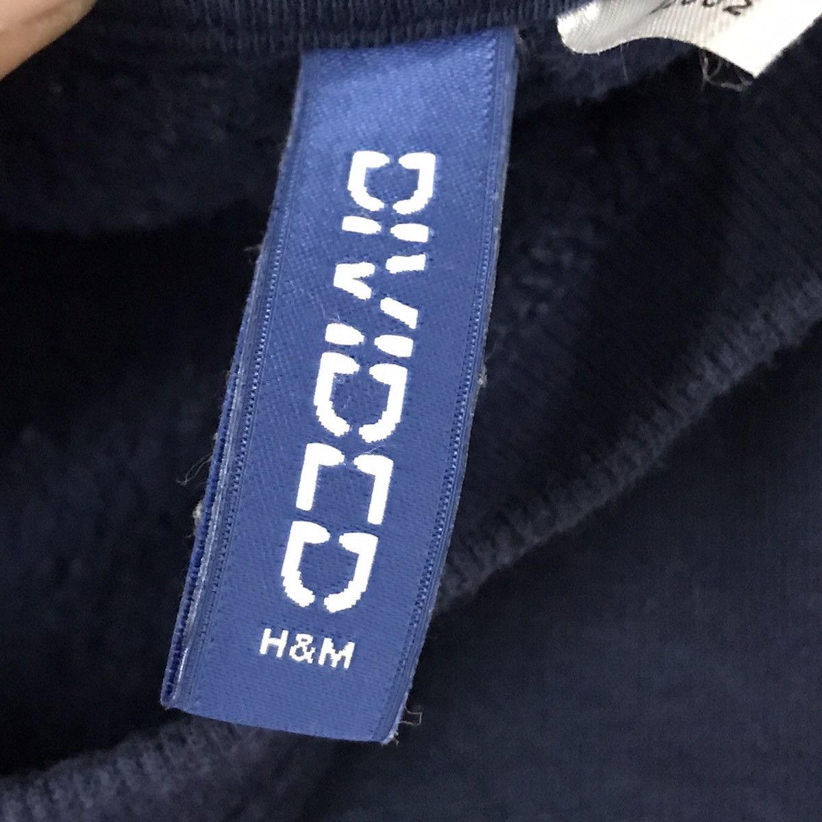 H&M H&M Houston Texas Big Logo Sweatshirt Size US XL / EU 56 / 4 - 4 Thumbnail