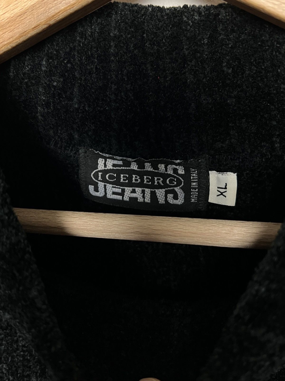 Iceberg iceberg y2k chenille moc neck archive sweater Size US L / EU 52-54 / 3 - 5 Thumbnail