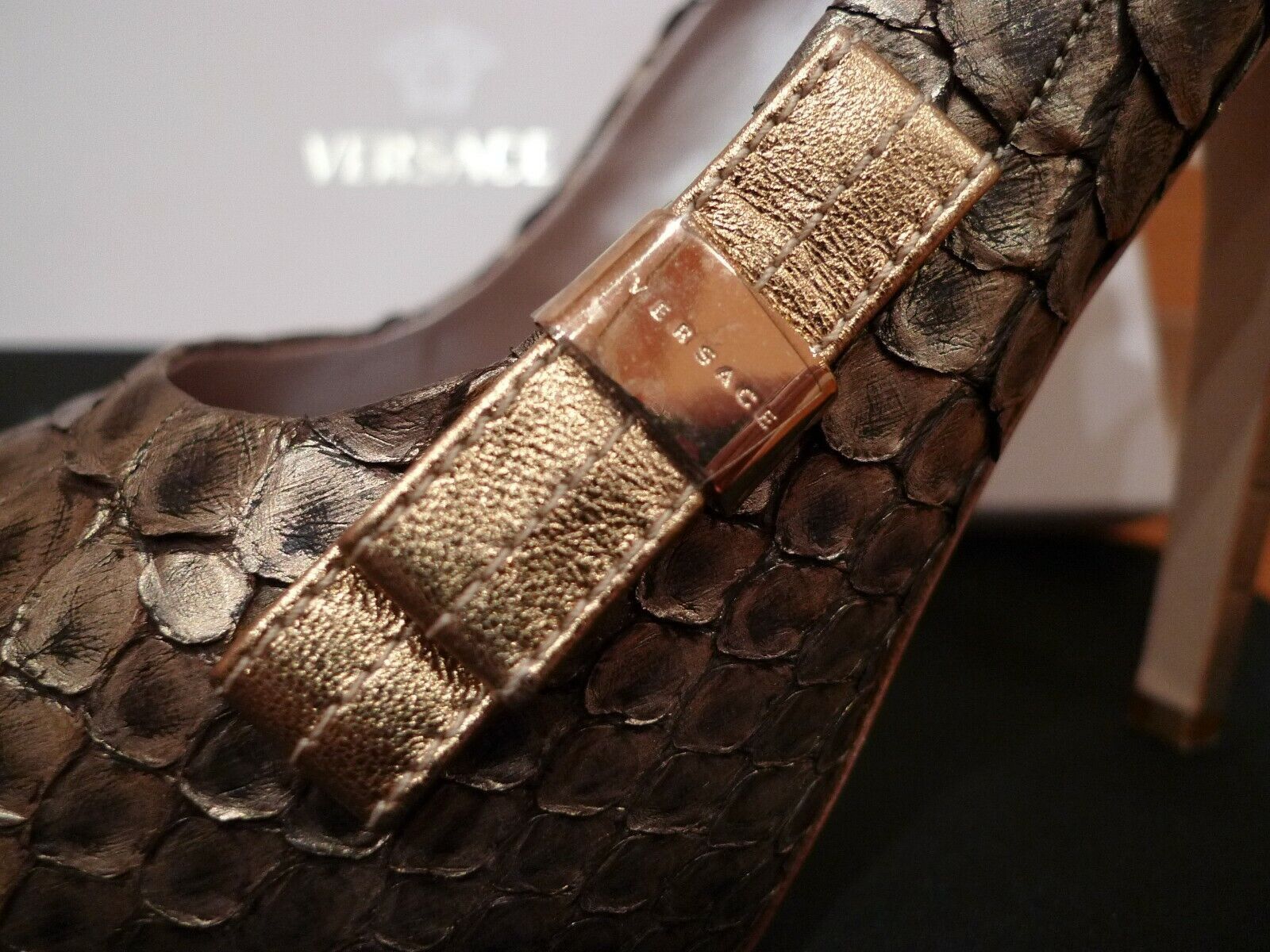 Versace VERSACE BRONZE PYTHON SKIN HIGH HEEL SHOES ITALY SIZE 39 / 9 Size US 9 / IT 39 - 3 Thumbnail