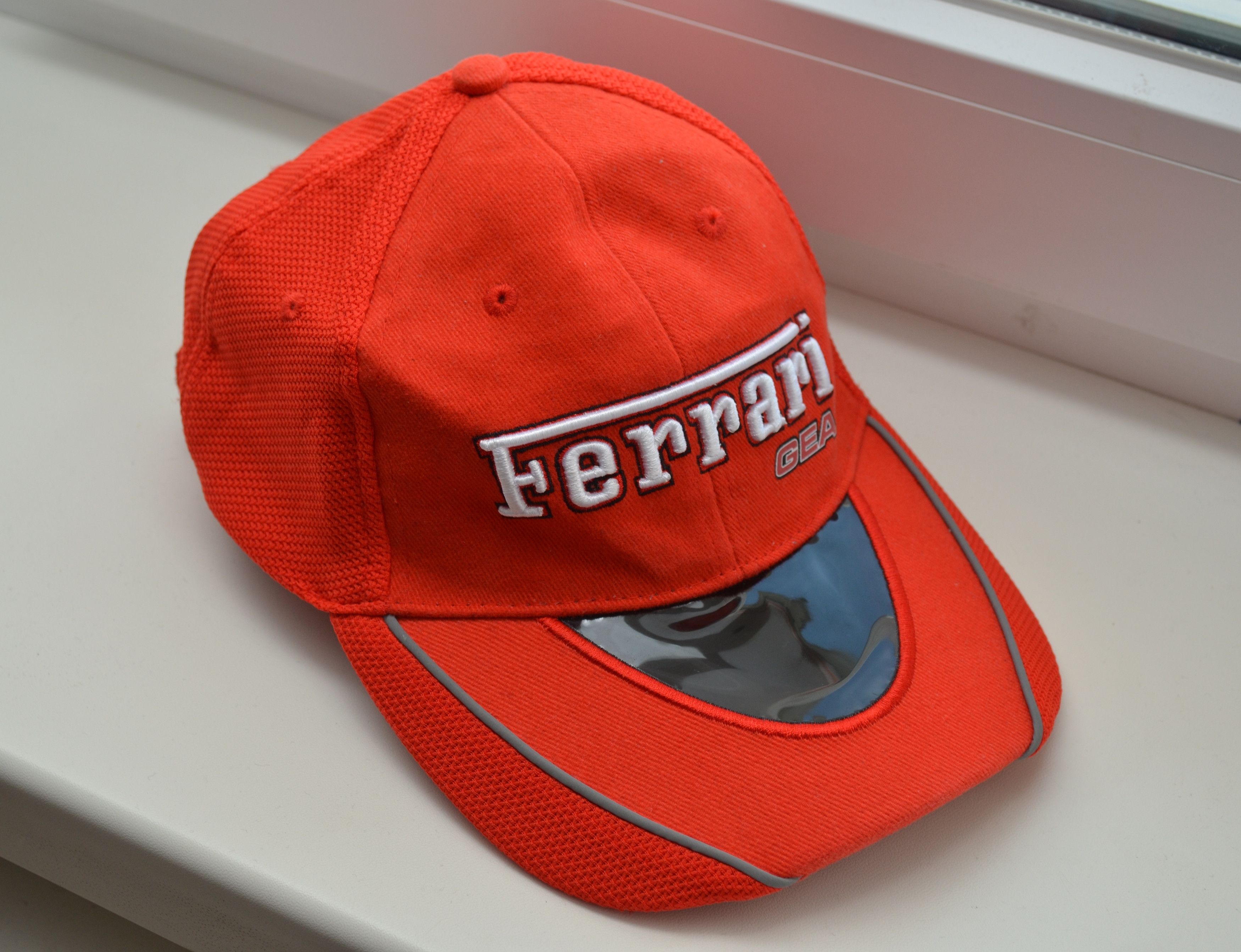 Ferrari × Vintage Ferrari Gear Red Vintage Authentic Visor Cap Size ONE SIZE - 1 Thumbnail